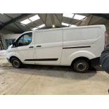 EFFICIENT WORKHORSE: 2019 FORD TRANSIT CUSTOM, WELL-MAINTAINED