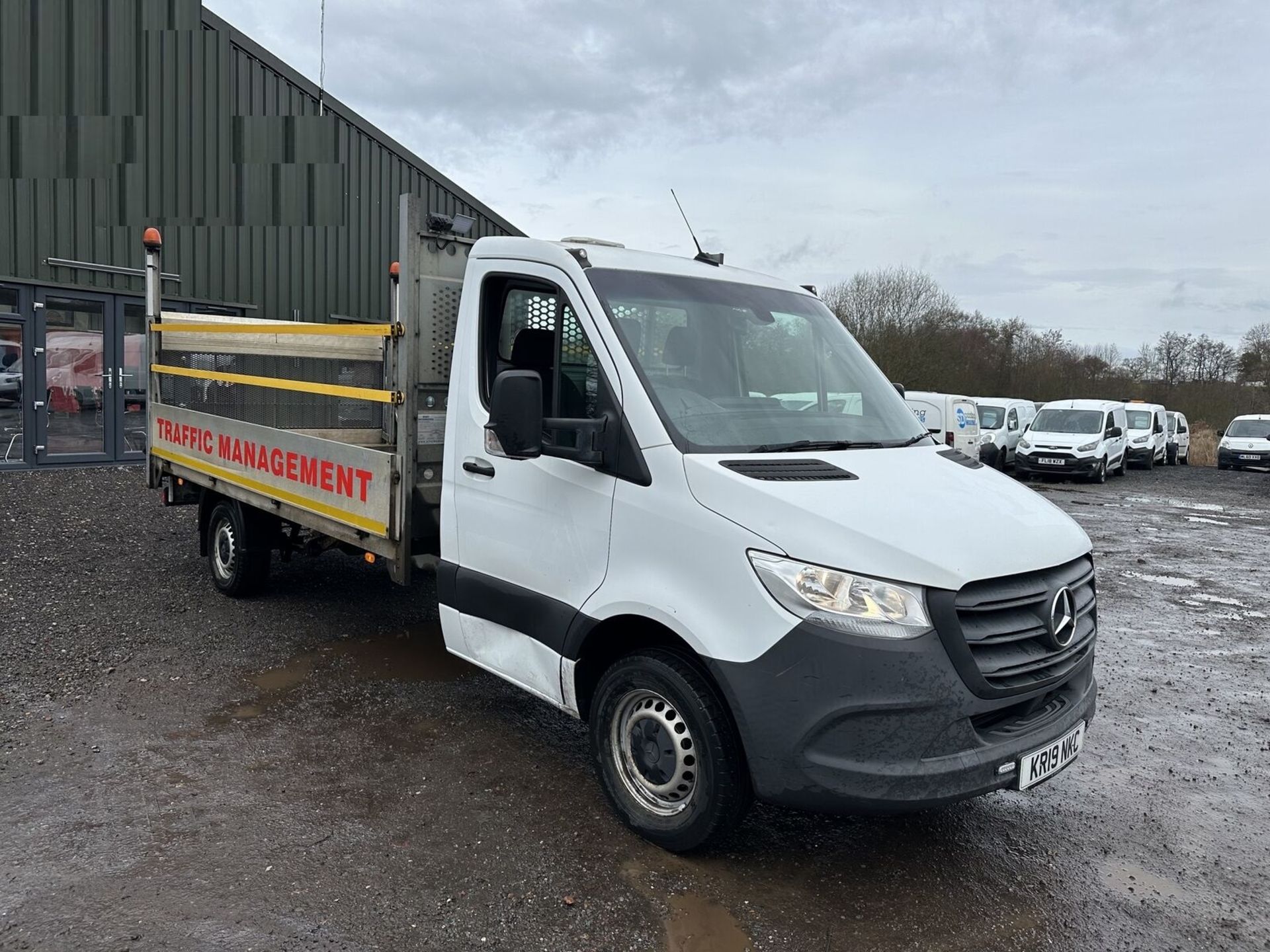 WHITE WONDER: 2019 MERCEDES-BENZ SPRINTER RECOVERY VAN