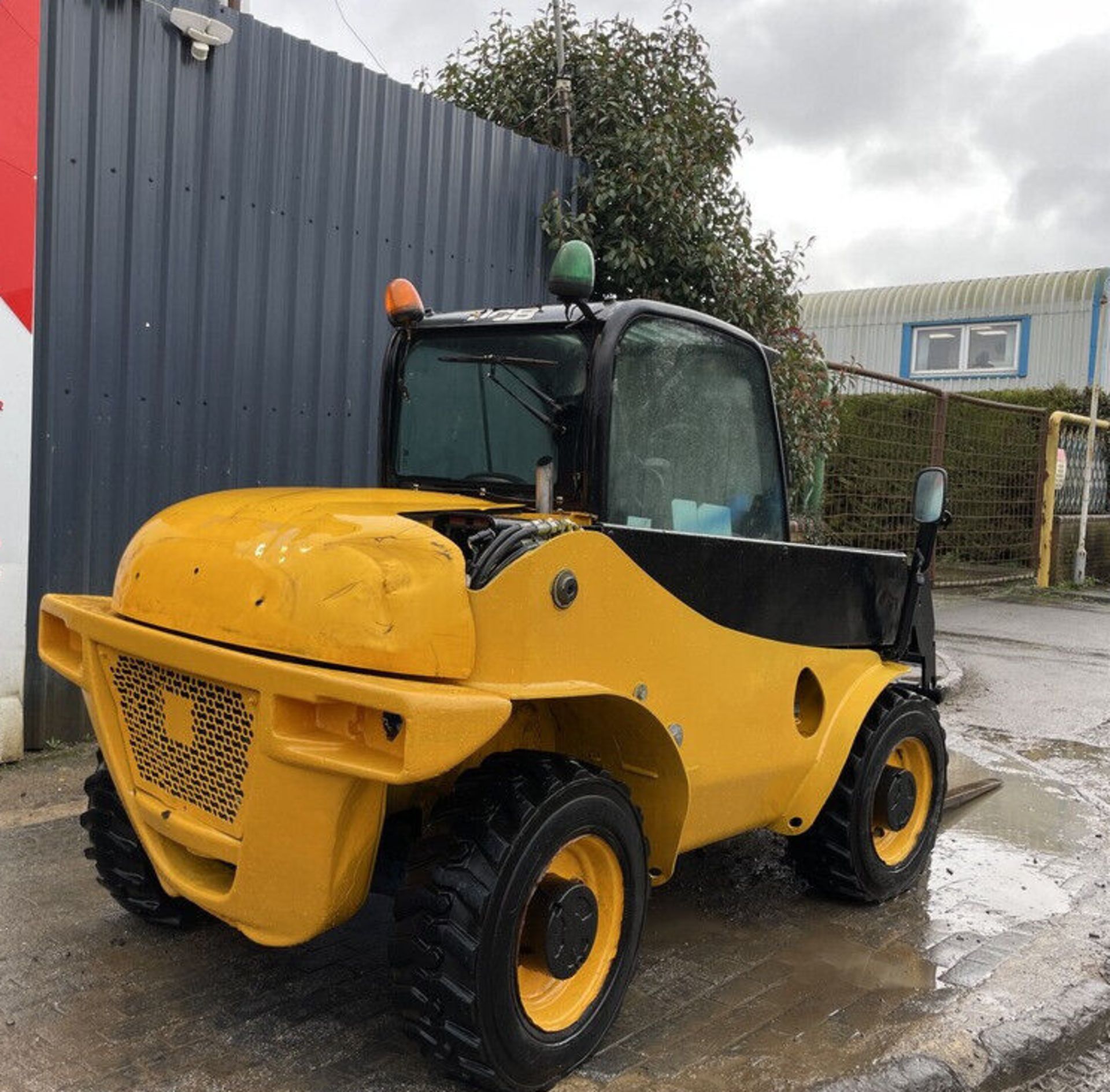 2016 JCB 520 40 TELEHANDLER - Image 3 of 12