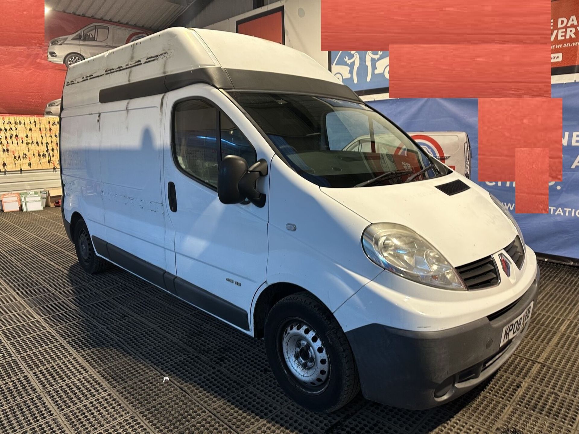 >>--NO VAT ON HAMMER--<<2008 HIGH ROOF RENAULT TRAFIC - DRIVE-READY DELIGHT - Image 2 of 13