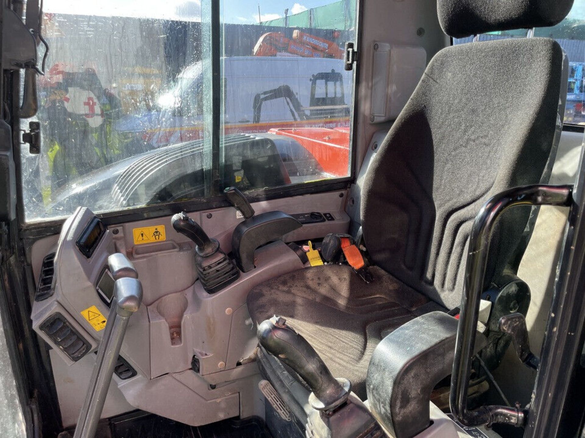 2019 KUBOTA KX080-4 MIDI EXCAVATOR - Image 7 of 13