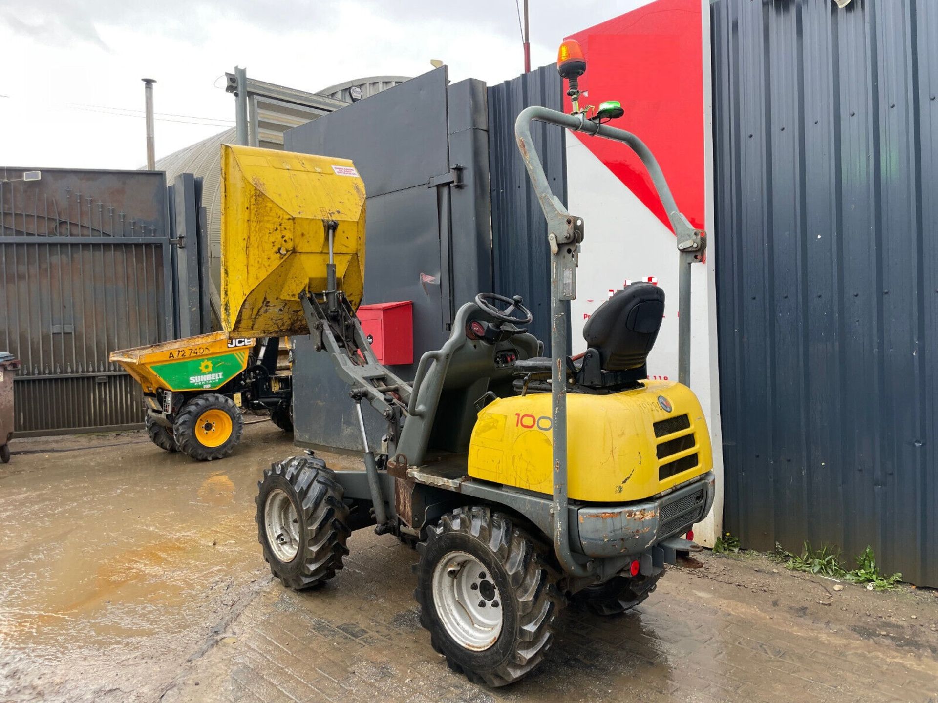 2014 WACKER NEUSON 1001: 1-TON DUMPER EXCELLENCE