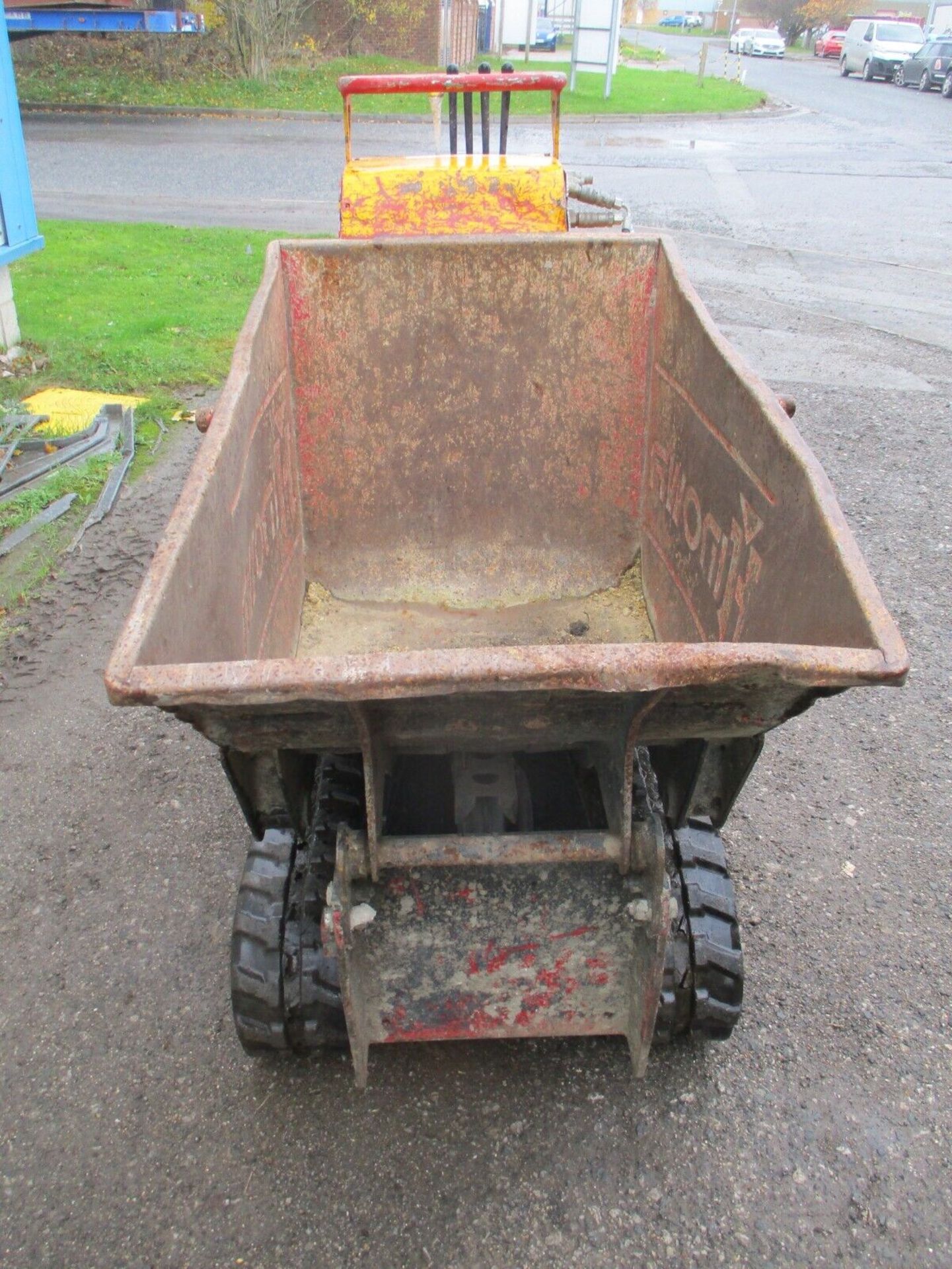 YANMAR ENGINE HINOWA TRACKED DUMPER - Image 6 of 10