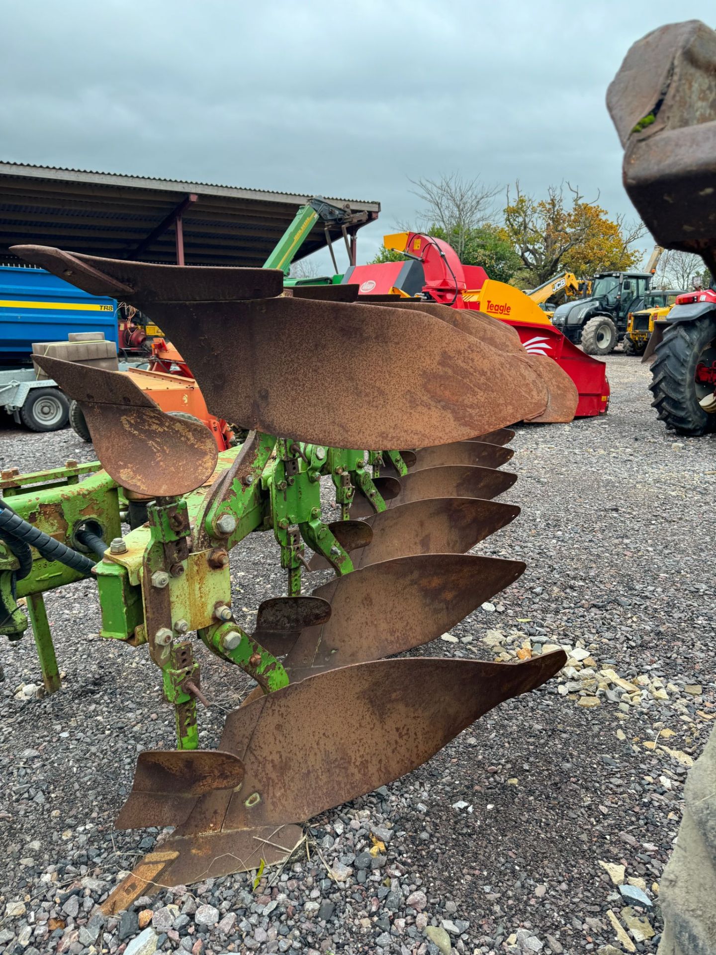 DOWDESWELL DP130S, 5 + 1 , 6 FURROW PLOUGH - Image 3 of 4