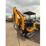 JCB 15C-1 MINI DIGGER.