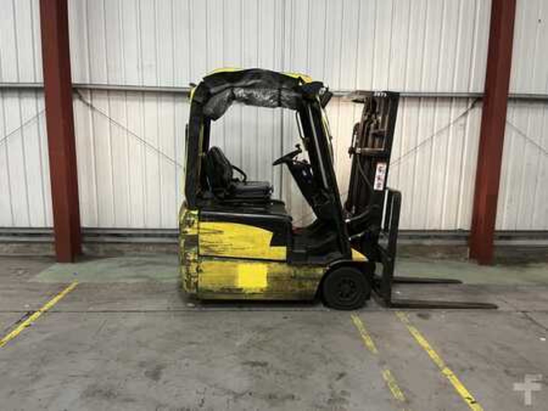 ELECTRIC - 3 WHEELS CAT LIFT TRUCKS FB16NT - Image 3 of 6