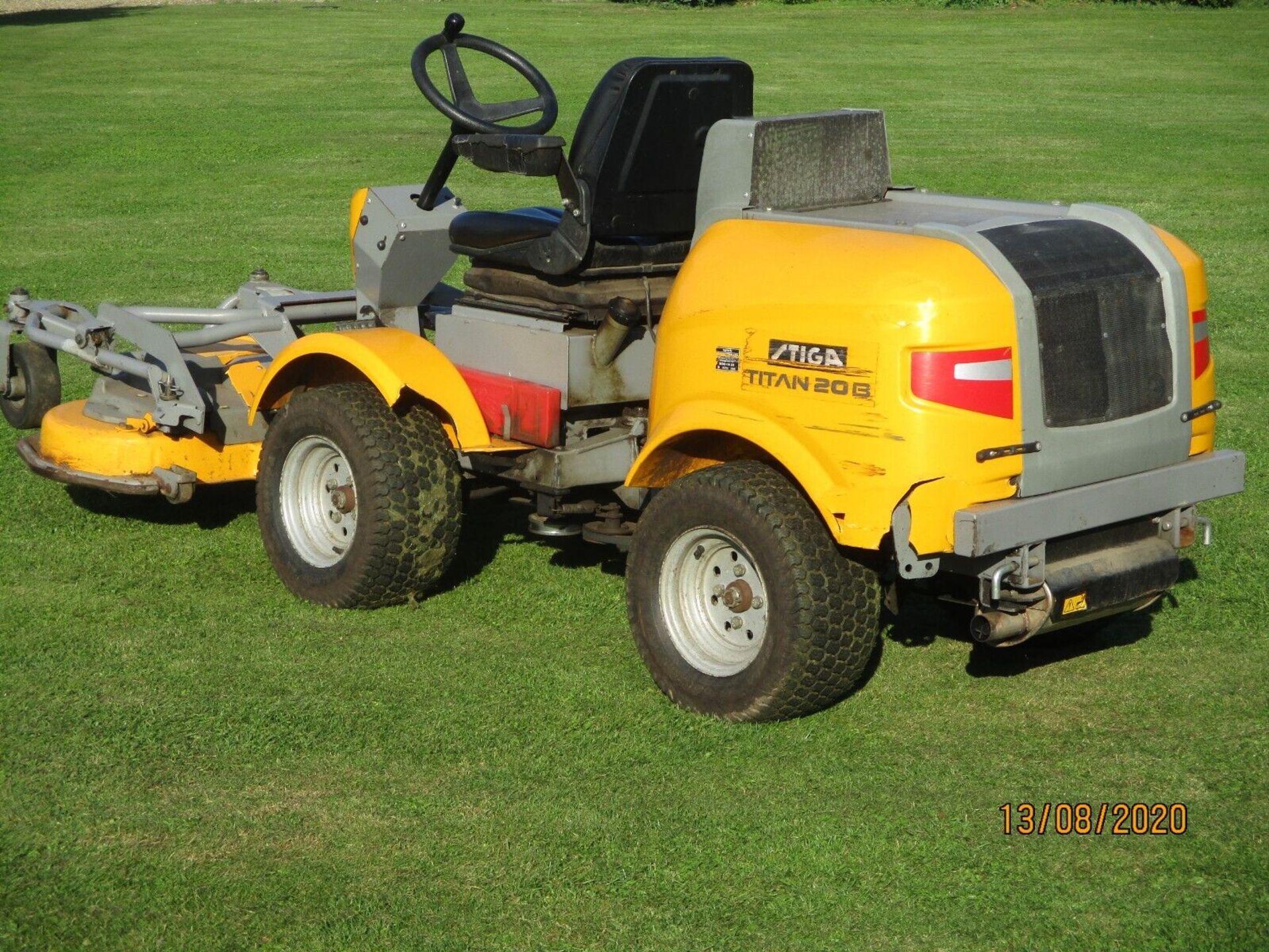 STIGA 20 B LAWN MOWER YANMAR 3 CYLINDER DIESEL ENGINE - Image 2 of 14