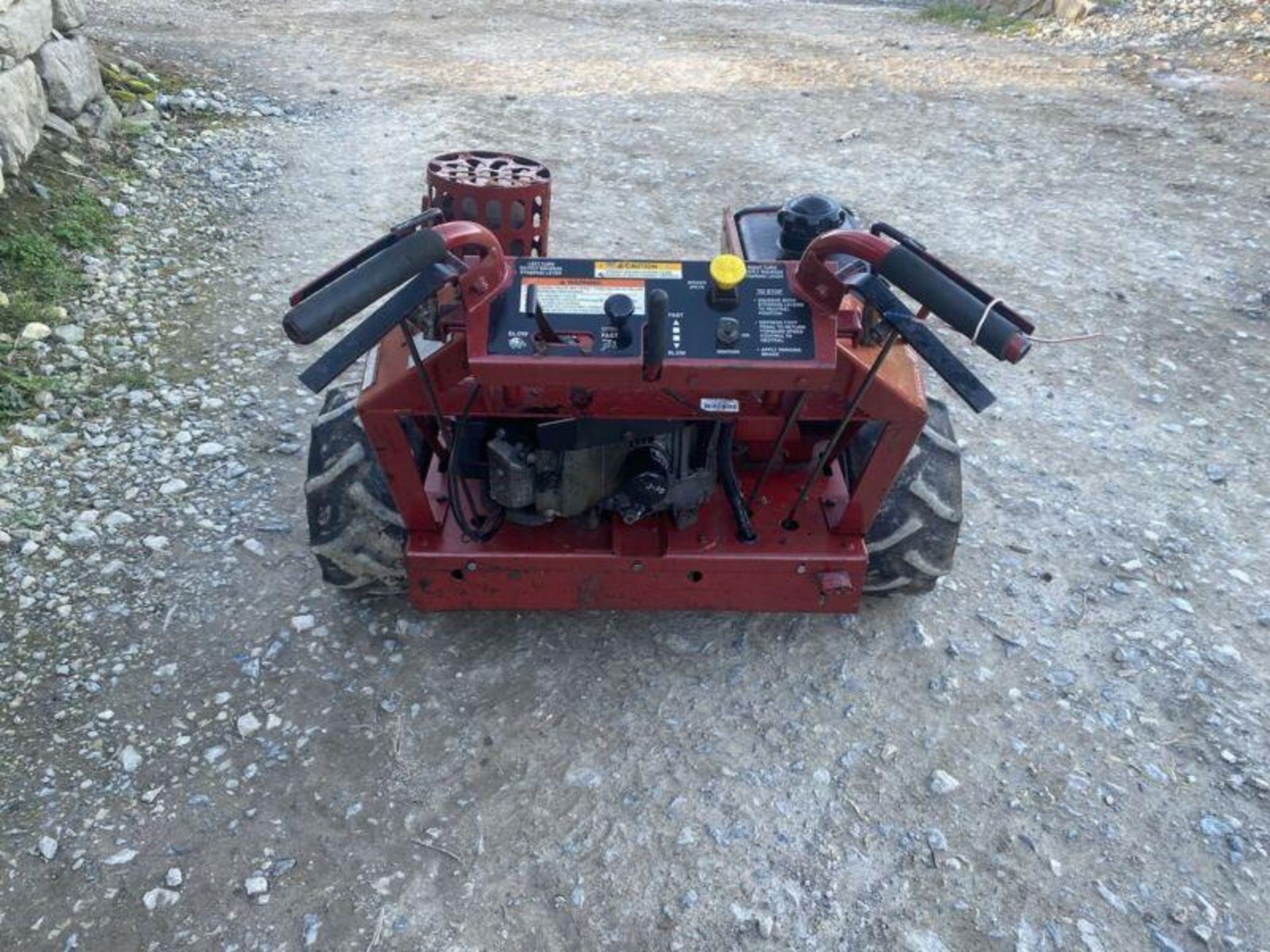 "FERRIS HYDROWALK 48" COMMERCIAL GRASS CUTTER: READY TO WORK - Image 2 of 7