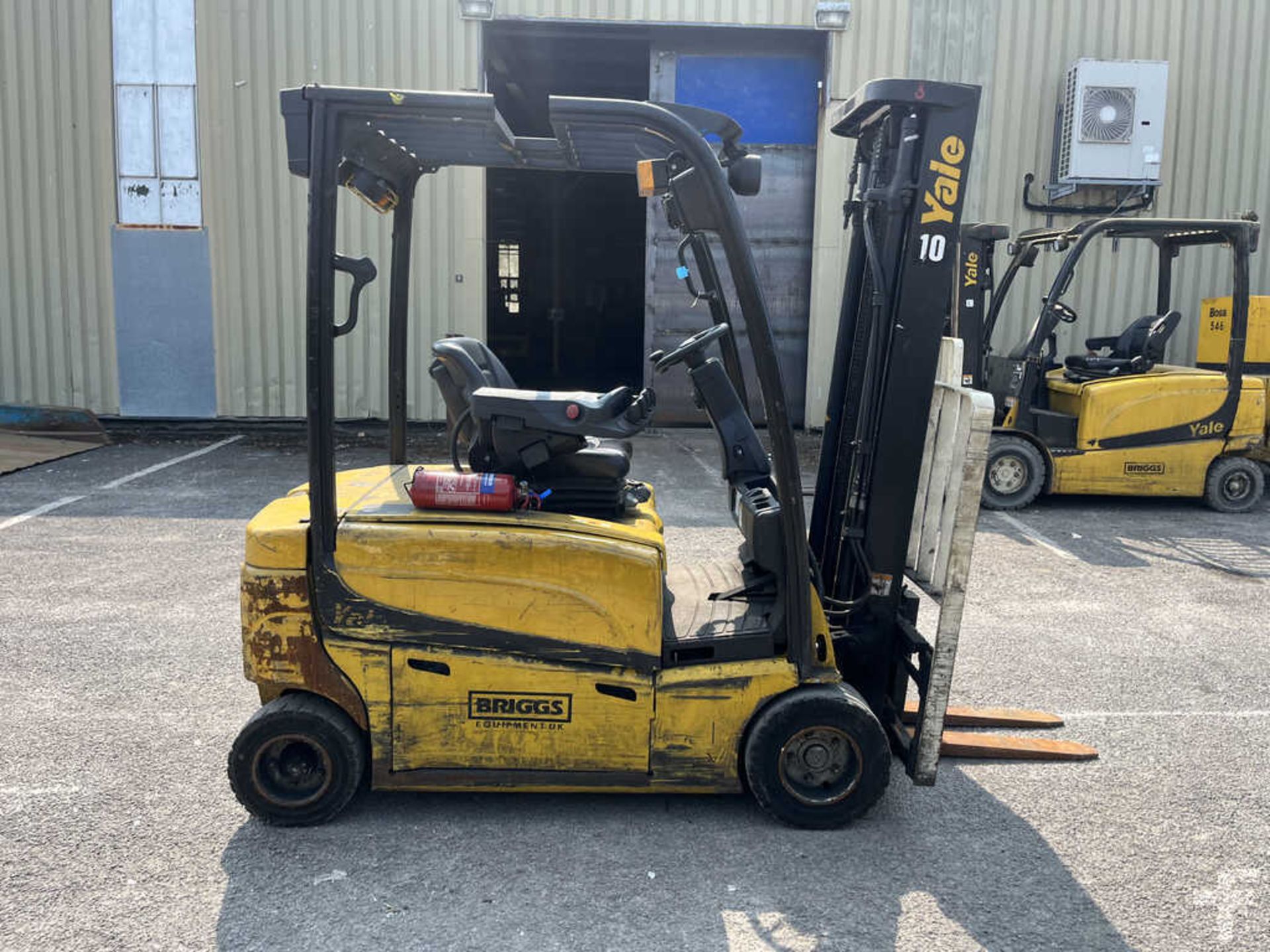 2014 ELECTRIC - 4 WHEELS YALE ERP20VFLWB