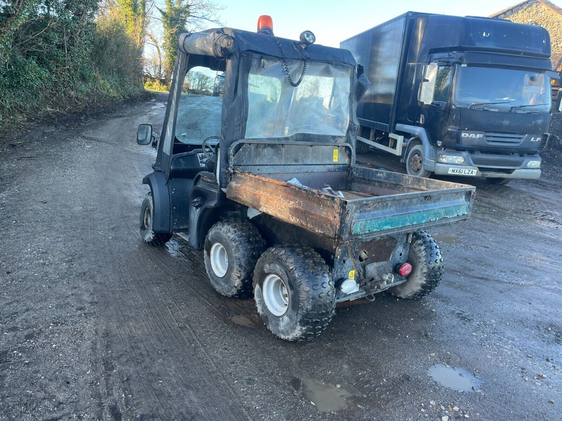 2007 JCB GROUNDHOG 6 WHEEL DRIVE FARM UTILITY VEHICLE - Image 3 of 11