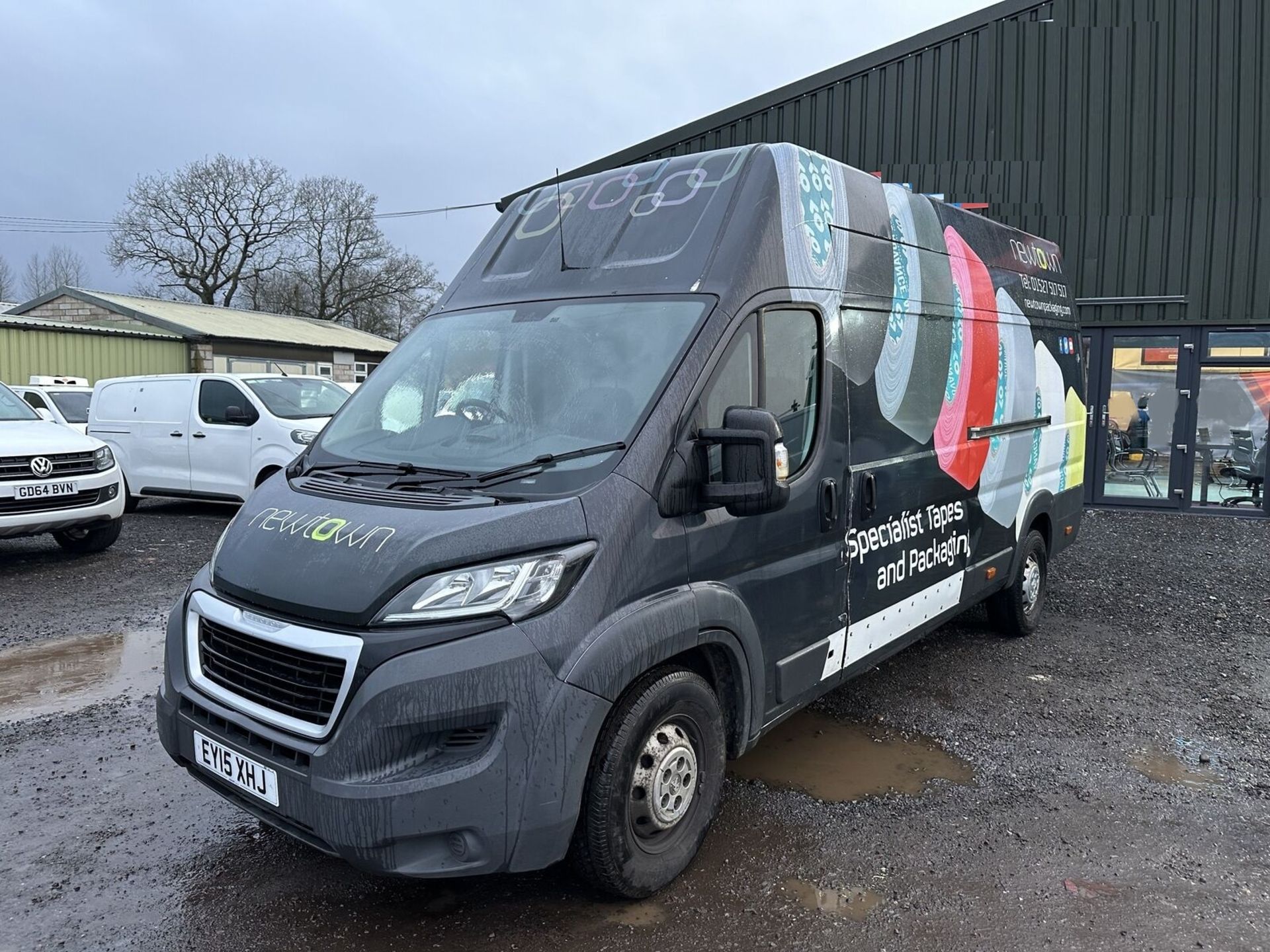 UNIQUE OPPORTUNITY: 2015 PEUGEOT BOXER XLWB HIGH TOP, SPARES OR REPAIR >>--NO VAT ON HAMMER--<< - Image 2 of 18