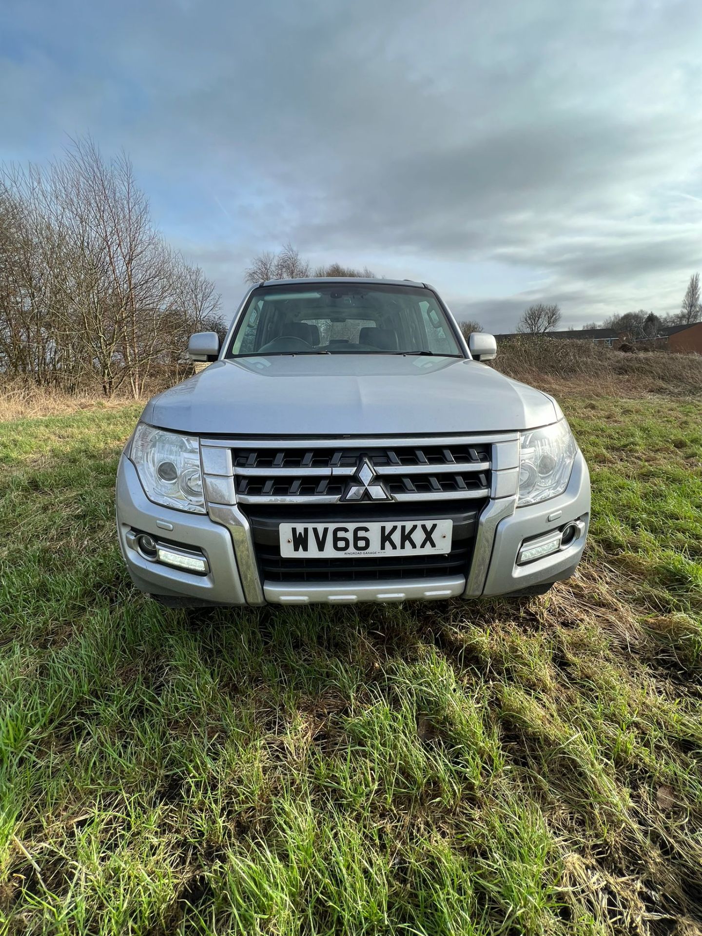 MITSUBISHI SHOGUN SG3 DI-D 2017 EURO6 SAT NAV AUTOMATIC 3.0 - Image 10 of 11