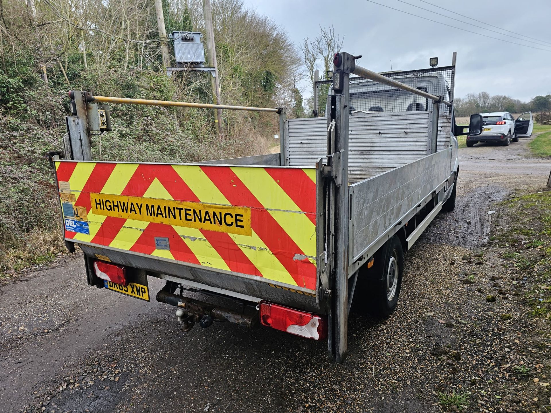 2015 MERCEDES SPRINTER FLAT BED TAIL LIFT - Image 4 of 5