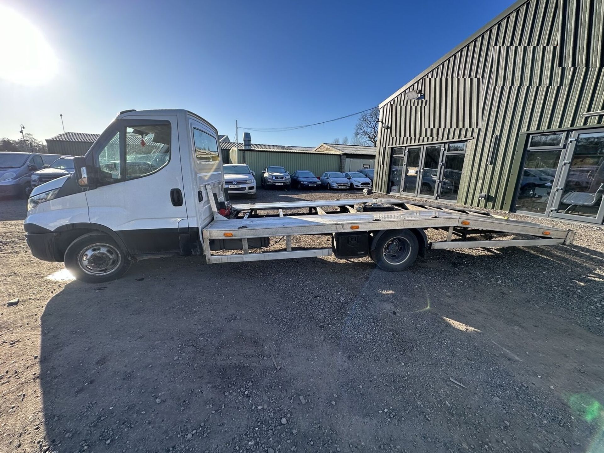 RELIABLE PARTNER: 2016 IVECO DAILY 35C15 RECOVERY TRUCK, AIR SUSPENSION >>--NO VAT ON HAMMER--<<
