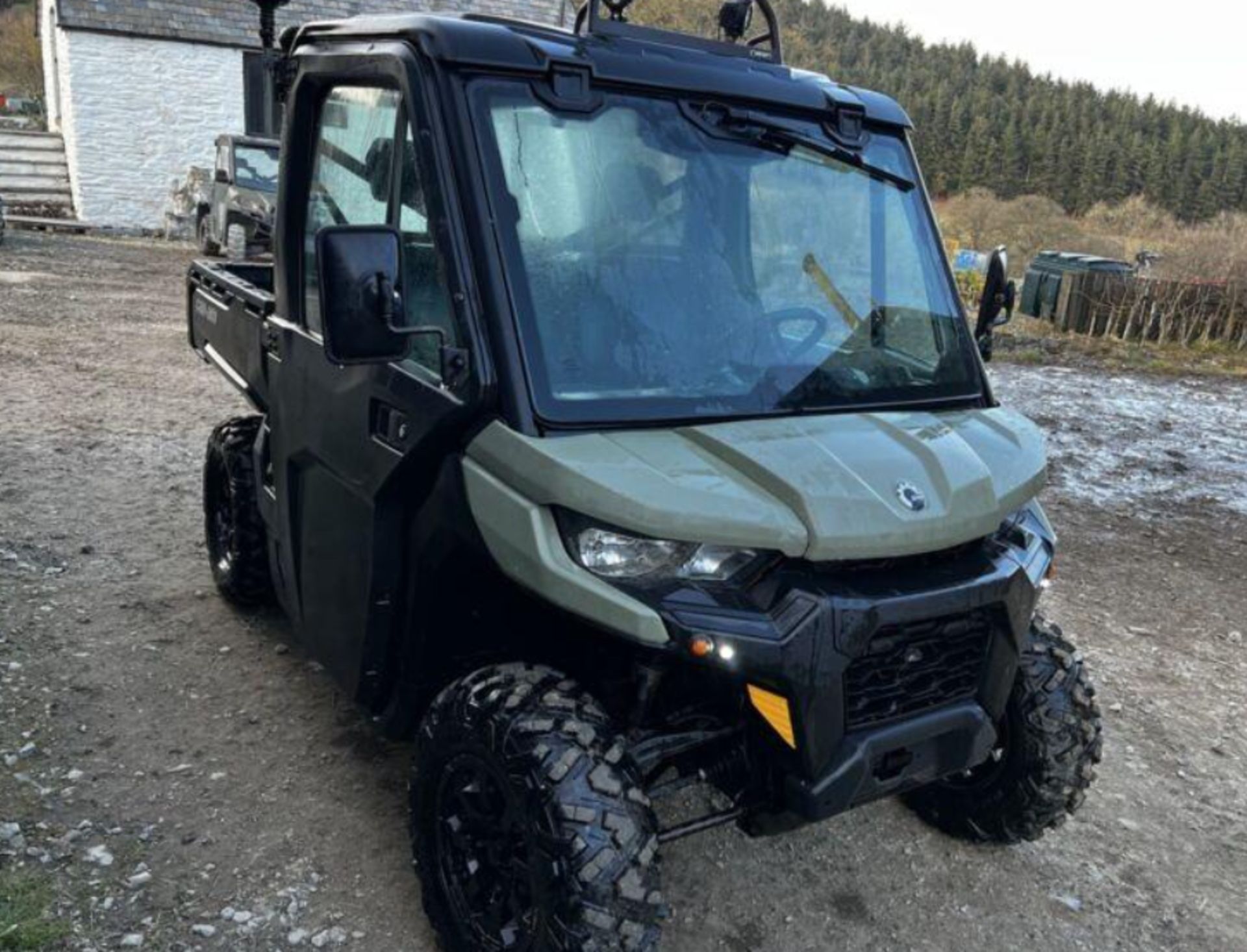 2019 CAN-AM TRAXTER HD8 PRO: THE ULTIMATE AGRICULTURAL UTV - Image 6 of 9
