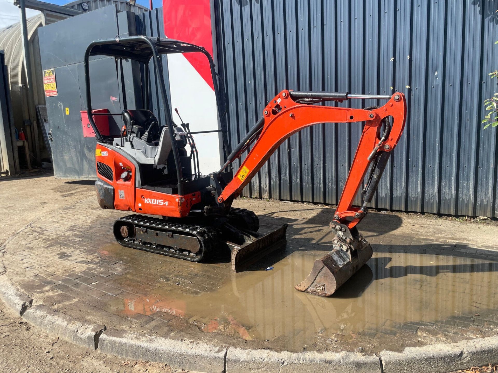 2017 KUBOTA KX015-4: MINI EXCAVATOR PRECISION WITH 2092 HOURS - Image 6 of 8