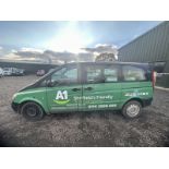 ELEGANT BLACK MERCEDES VITO TRAVELINER: PERFECT FOR FAMILY TRIPS >>--NO VAT ON HAMMER--<<