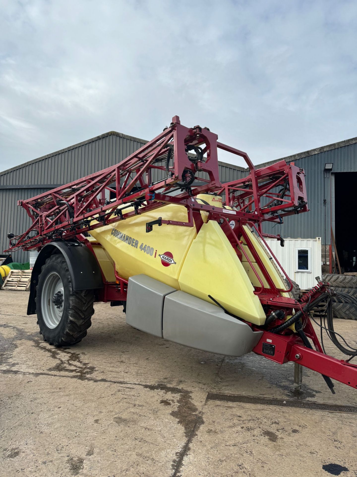 HARDI COMMANDER 4400I SPRAYER - Image 19 of 24