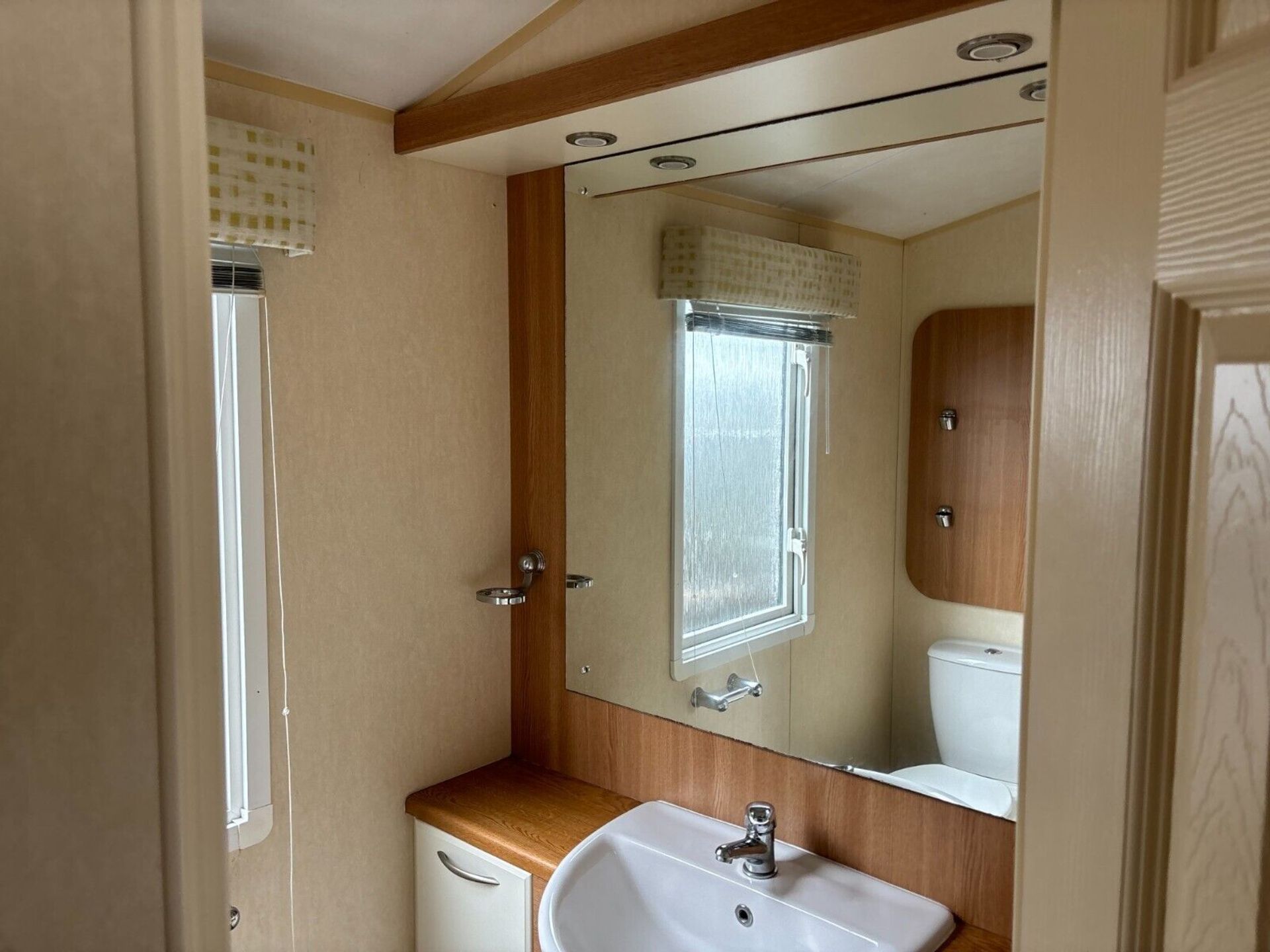 BK BEDROOM STATIC CARAVAN OFF SITE BLUEBIRD CAPRICE 36X12 2 - Image 9 of 24