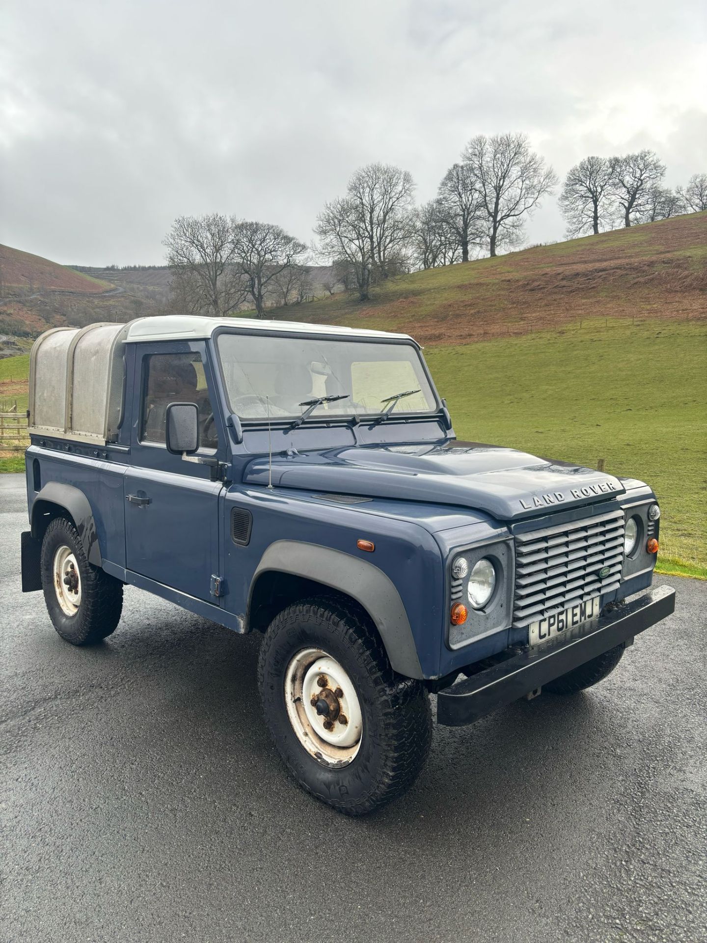 LAND ROVER DEFENDER 90 TRUCK CAB 4X4 4WD 2011 TDCI 4WD 107K