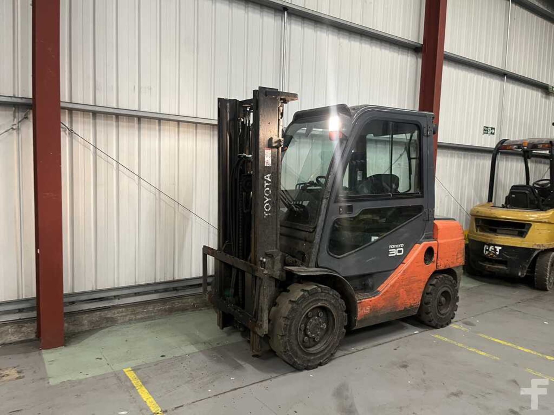 DIESEL FORKLIFTS TOYOTA 52-8FDF30 - Image 2 of 6