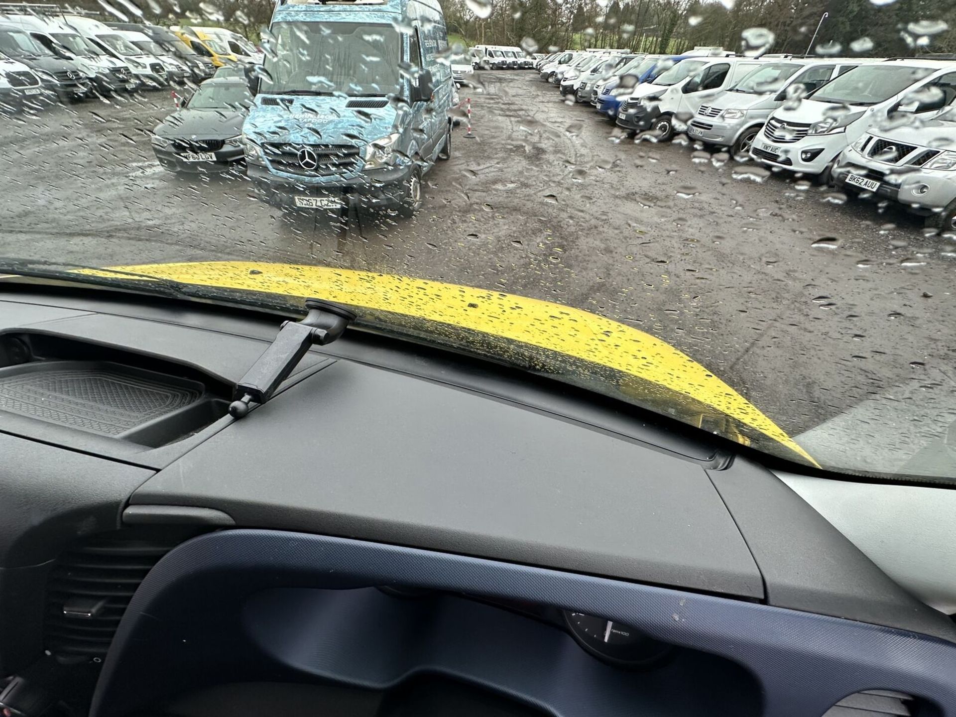 SUNBEAM HAULER: 2019 IVECO DAILY LUTON BOX - KNOCKING ADVENTURE - Image 17 of 19