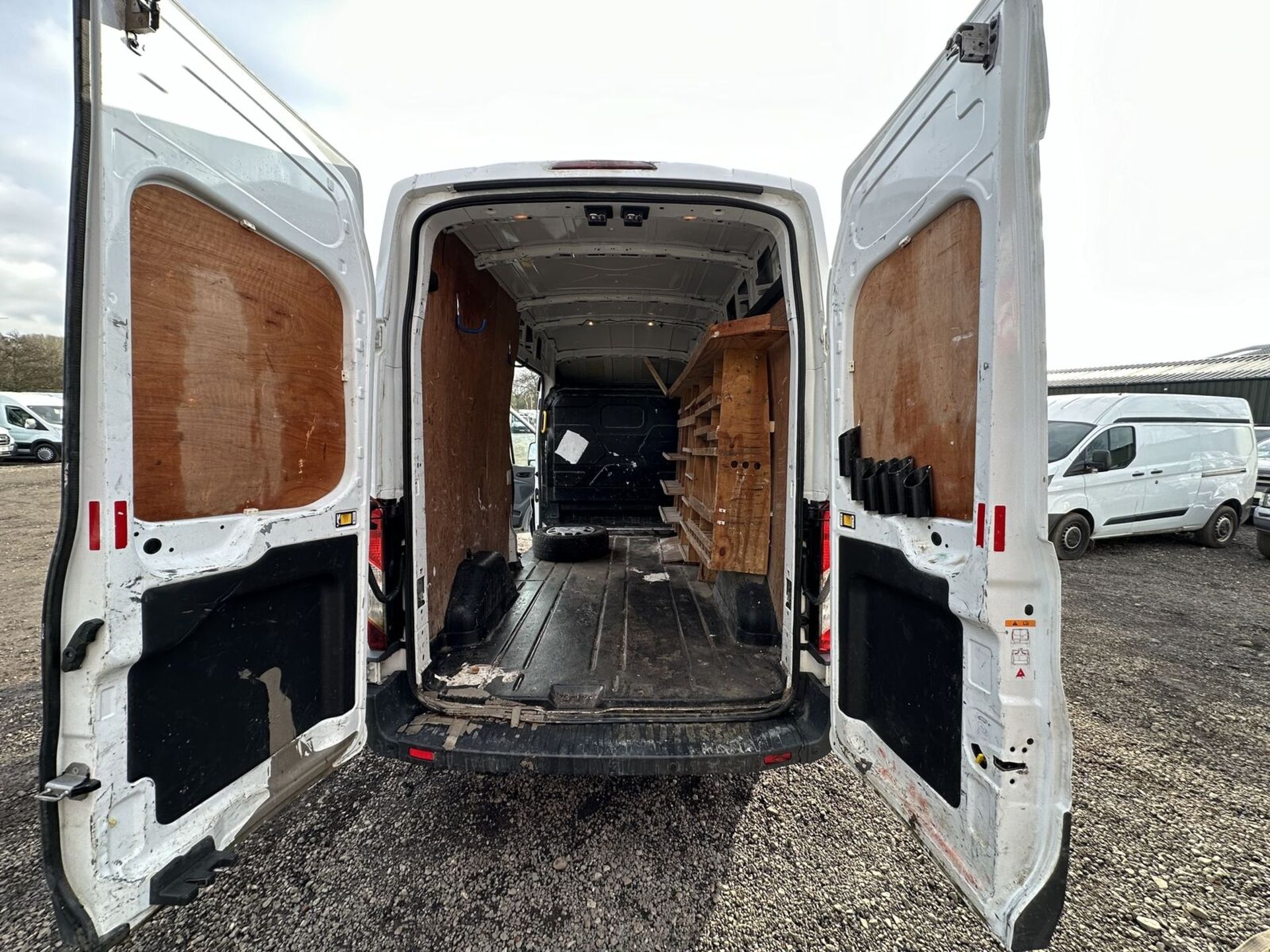 ONE-OF-A-KIND: 66 PLATE FORD TRANSIT 350 L3 ULEZ DIESEL >>--NO VAT ON HAMMER--<< - Image 13 of 18