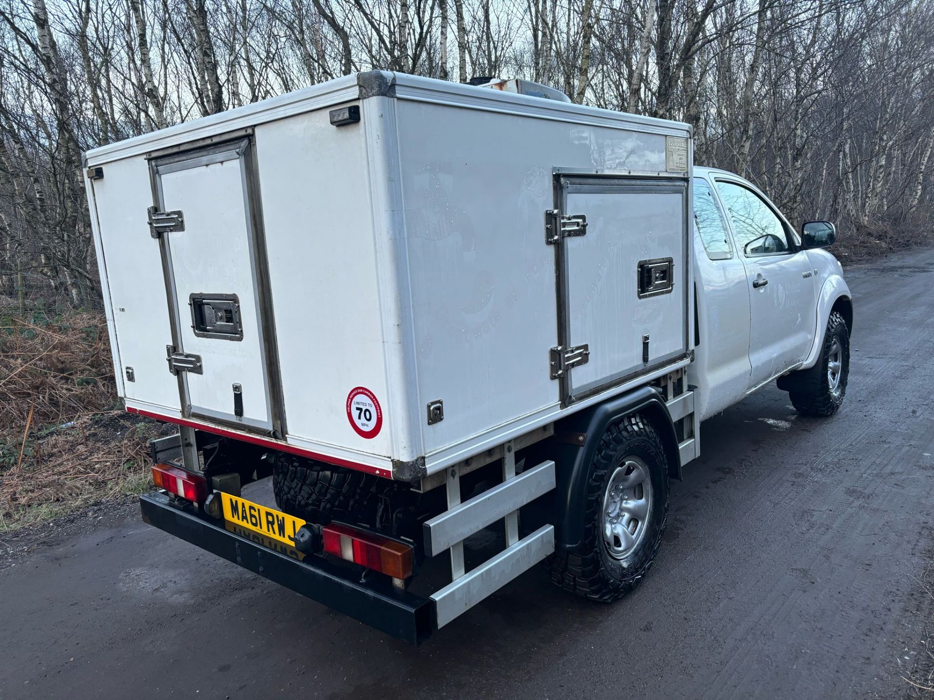 TOYOTA HILUX KING CAB PICKUP TRUCK REFRIGERATOR BODY 4X4 MILK FLOAT 4 SEATER - Image 2 of 15