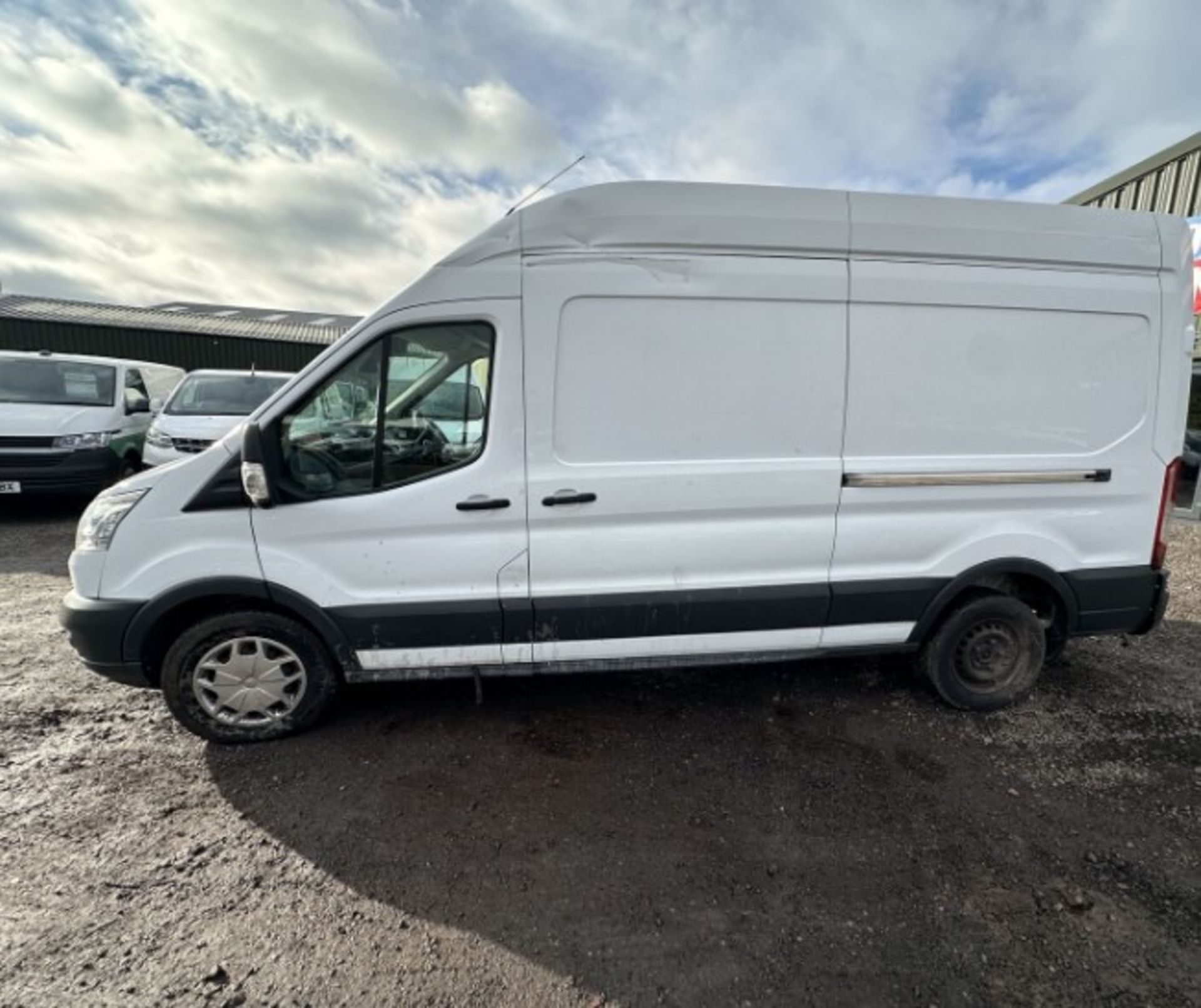 ONE-OF-A-KIND: 66 PLATE FORD TRANSIT 350 L3 ULEZ DIESEL >>--NO VAT ON HAMMER--<< - Image 6 of 18