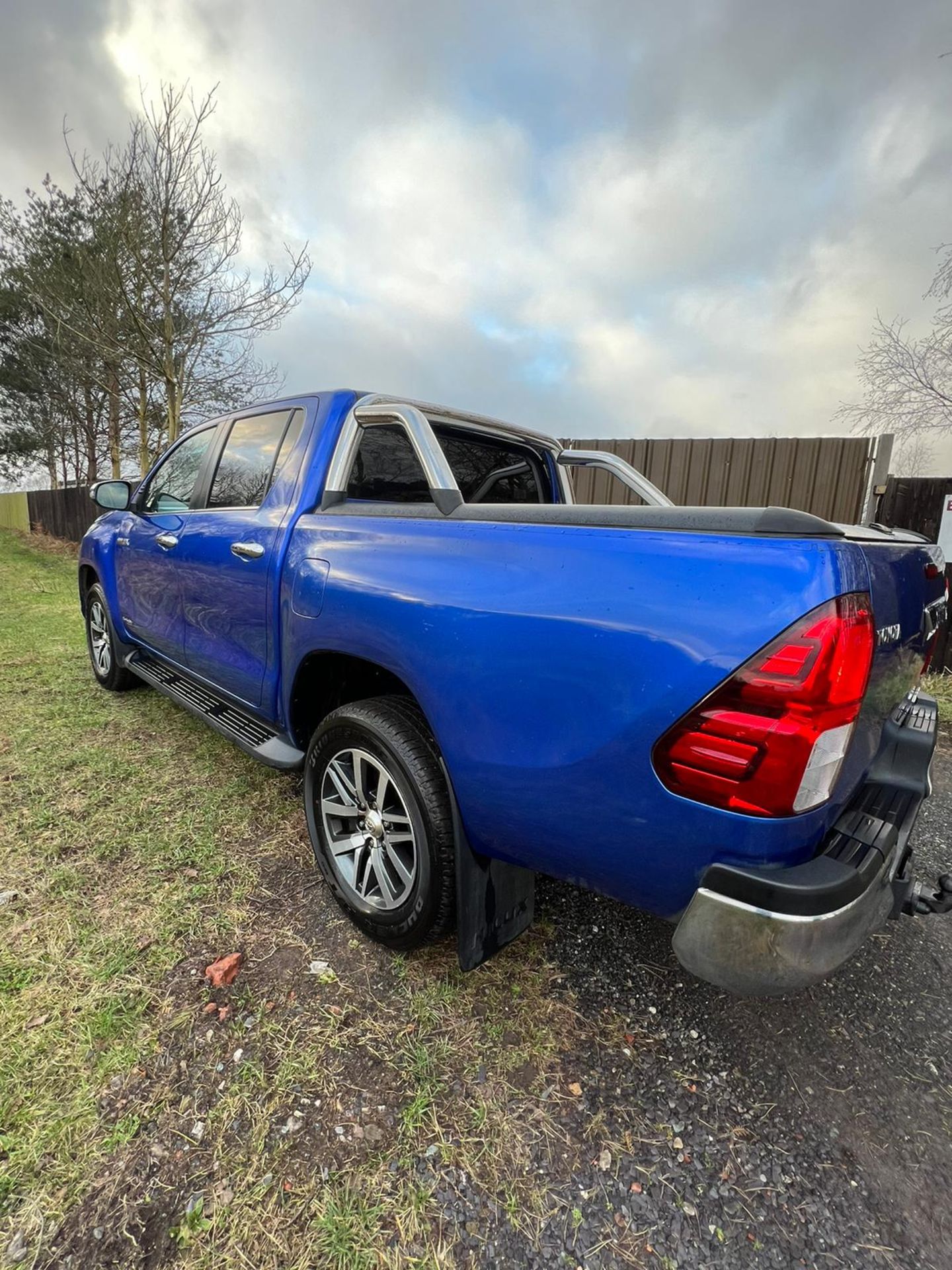 TOYOTA HILUX 2020 INVINCIBLE 92K MILES 2 KEYS V5 4X4 PICK UP EURO6 - Image 6 of 18