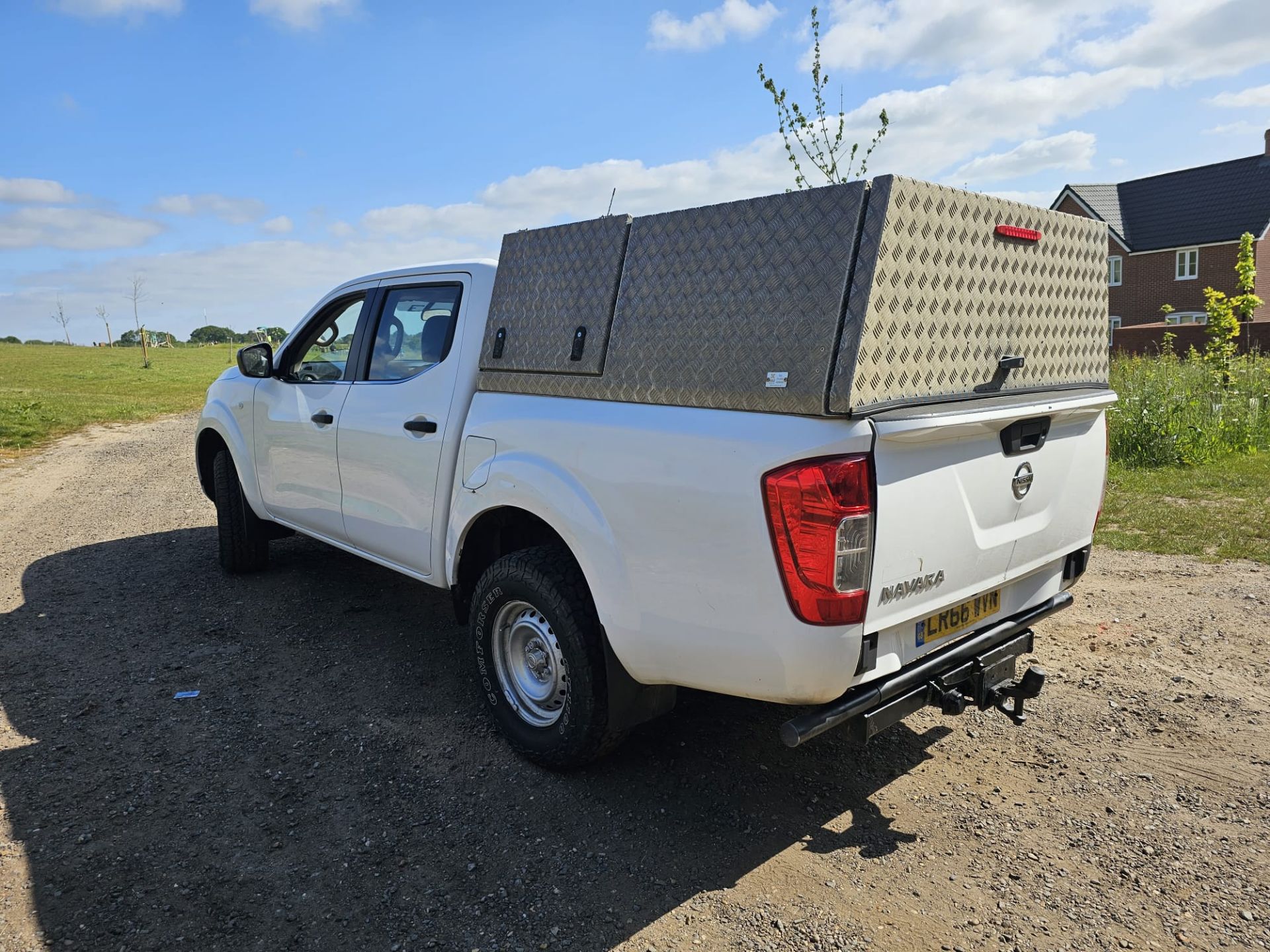 2016 NISSAN NAVARA 2.3 DCI - Image 4 of 5