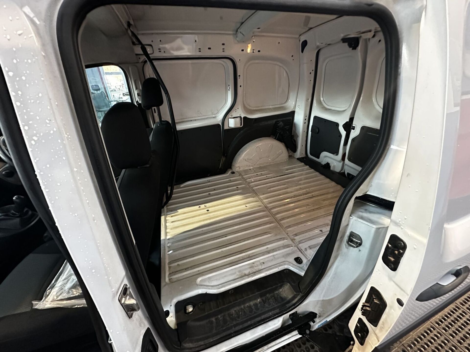 BARGAIN EURO 6 BRILLIANCE: 2018 RENAULT KANGOO - HONEST BUSINESS VAN >>--NO VAT ON HAMMER--<< - Image 10 of 13