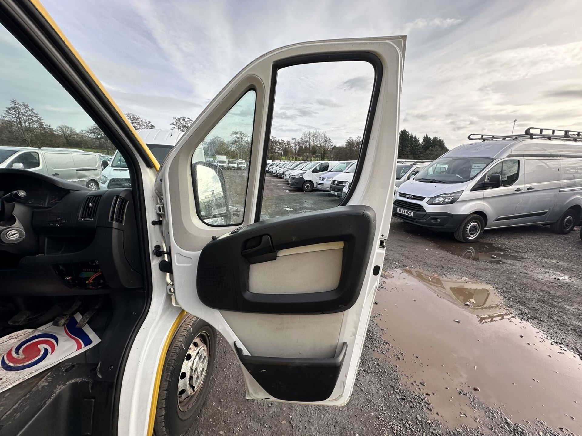 67 PLATE PEUGEOT BOXER 335 L3 VAN, SPARES OR REPAIR >>--NO VAT ON HAMMER--<< - Image 14 of 16