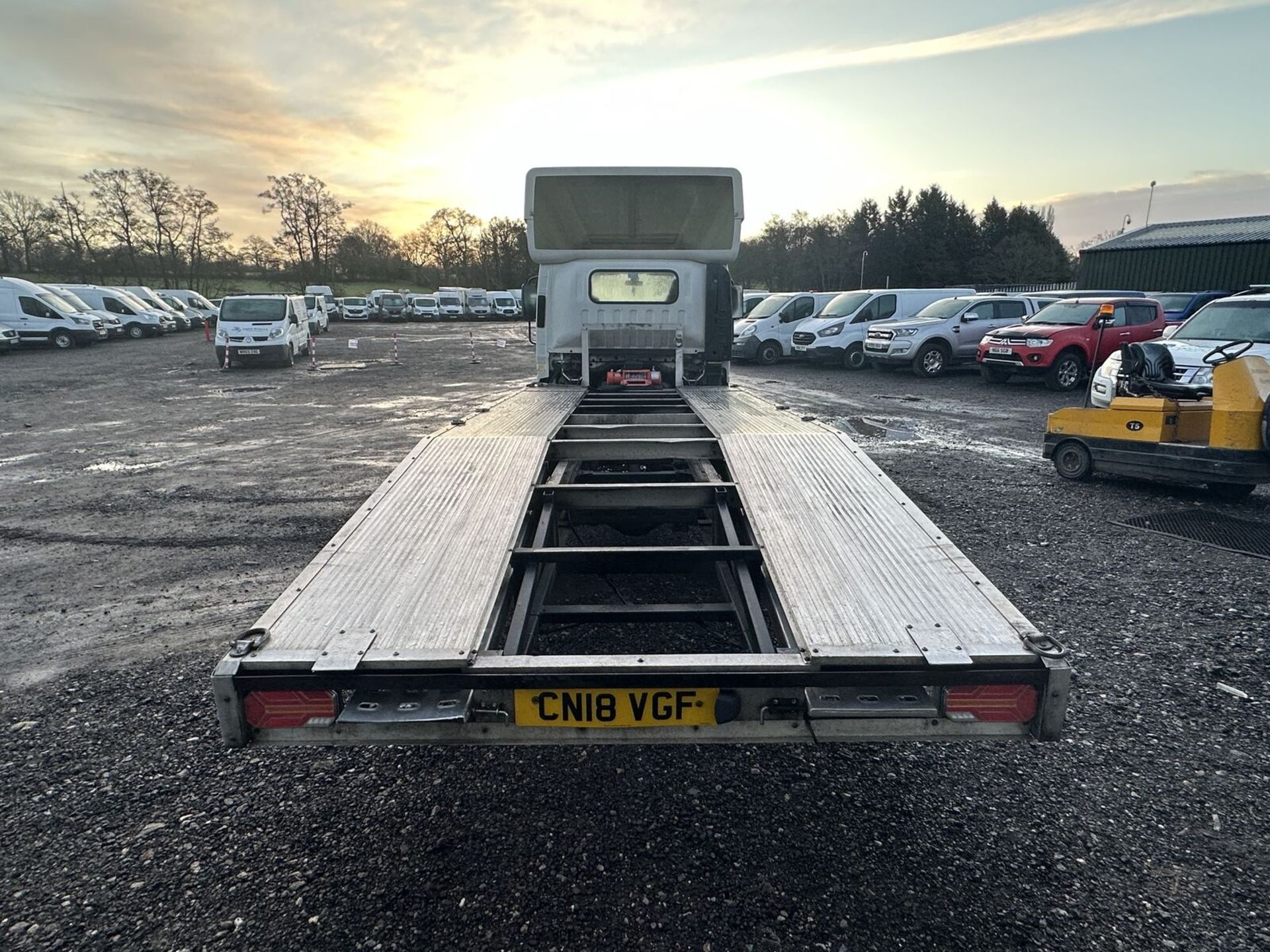 SMOOTH RUNNING RECOVERY: ISUZU N35.150W GRAFTER 2018, HPI CLEAR >>--NO VAT ON HAMMER--<< - Image 11 of 15