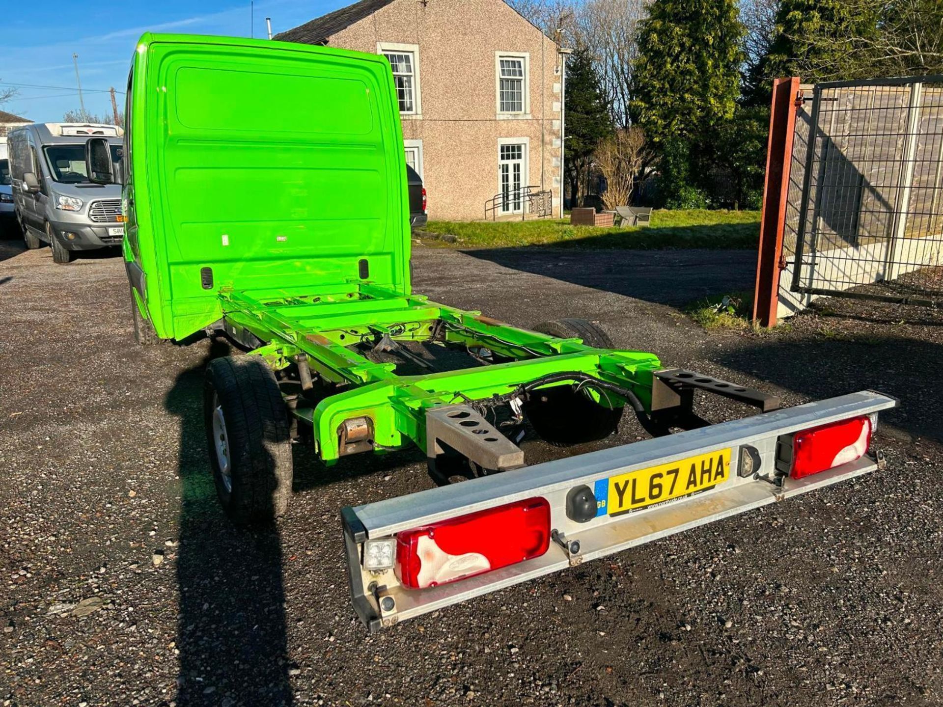 VERSATILE WORK TRUCK: 2018 MERCEDES SPRINTER CHASSIS CAB - Image 6 of 11