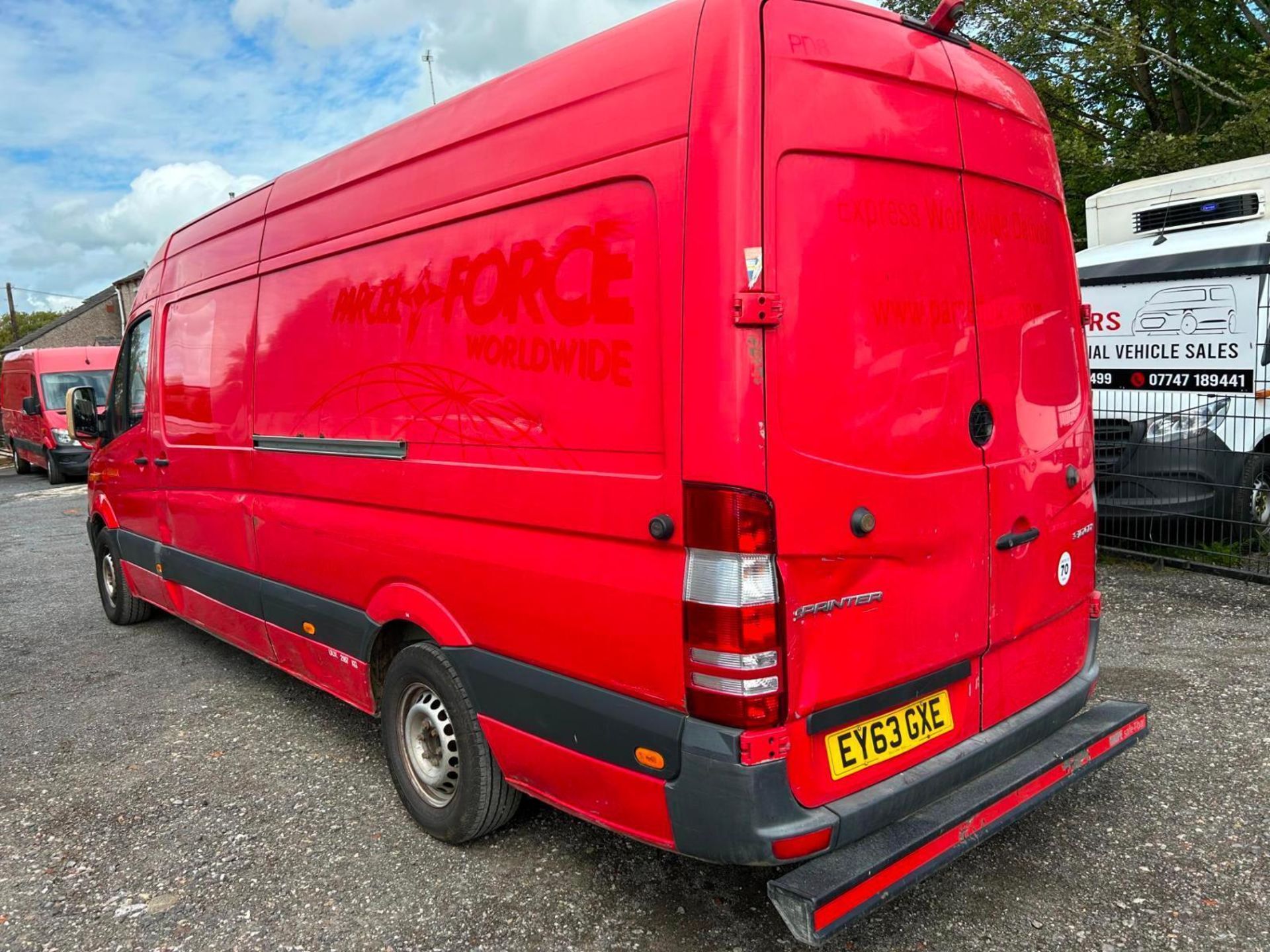 DURABLE WORK COMPANION: MERCEDES SPRINTER HIGH ROOF VAN - Image 8 of 11