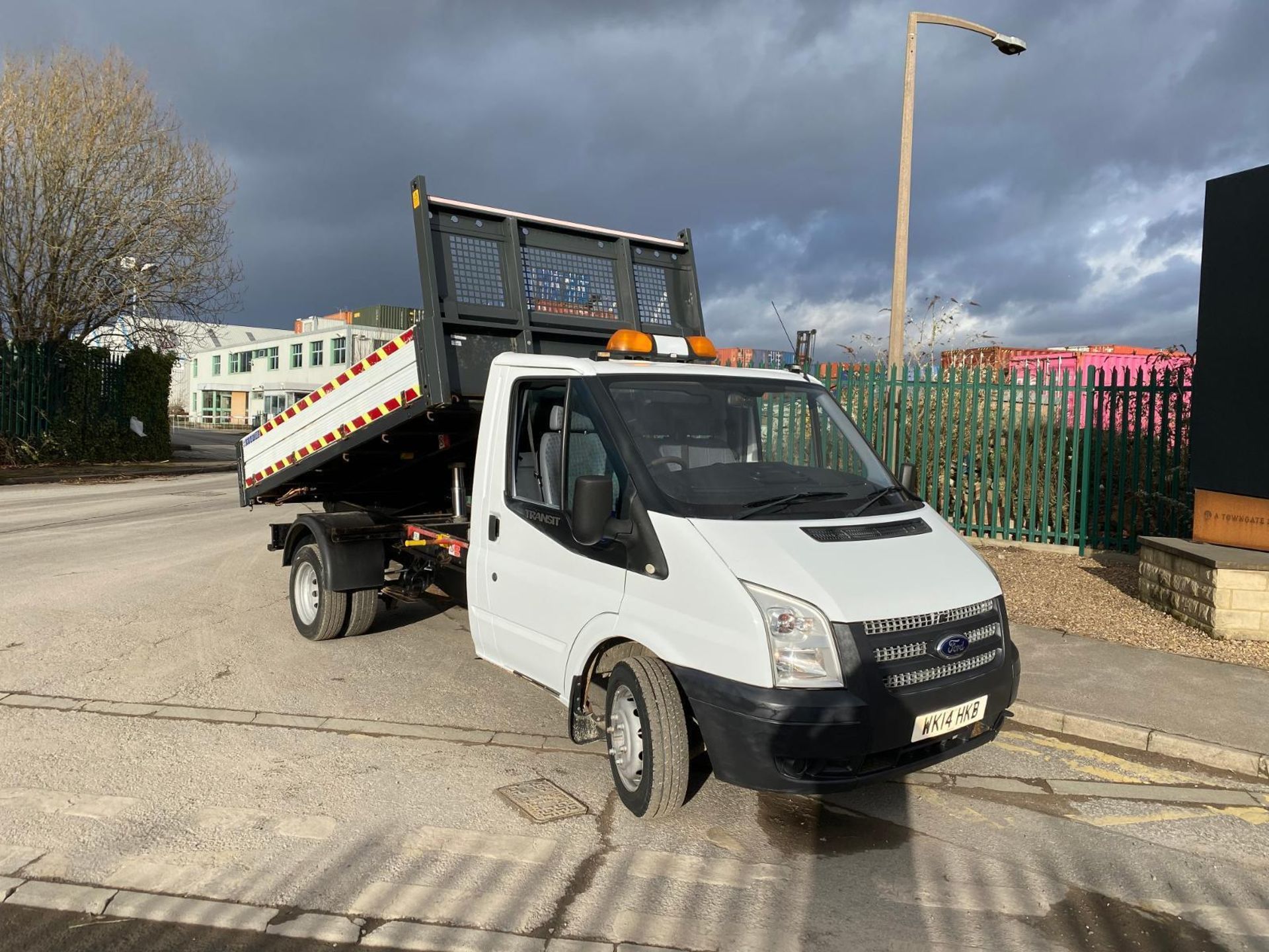 WORKHORSE WONDER: 2014 FORD TRANSIT 125 T350 RWD TIPPER >>--NO VAT ON HAMMER--<< - Bild 7 aus 13