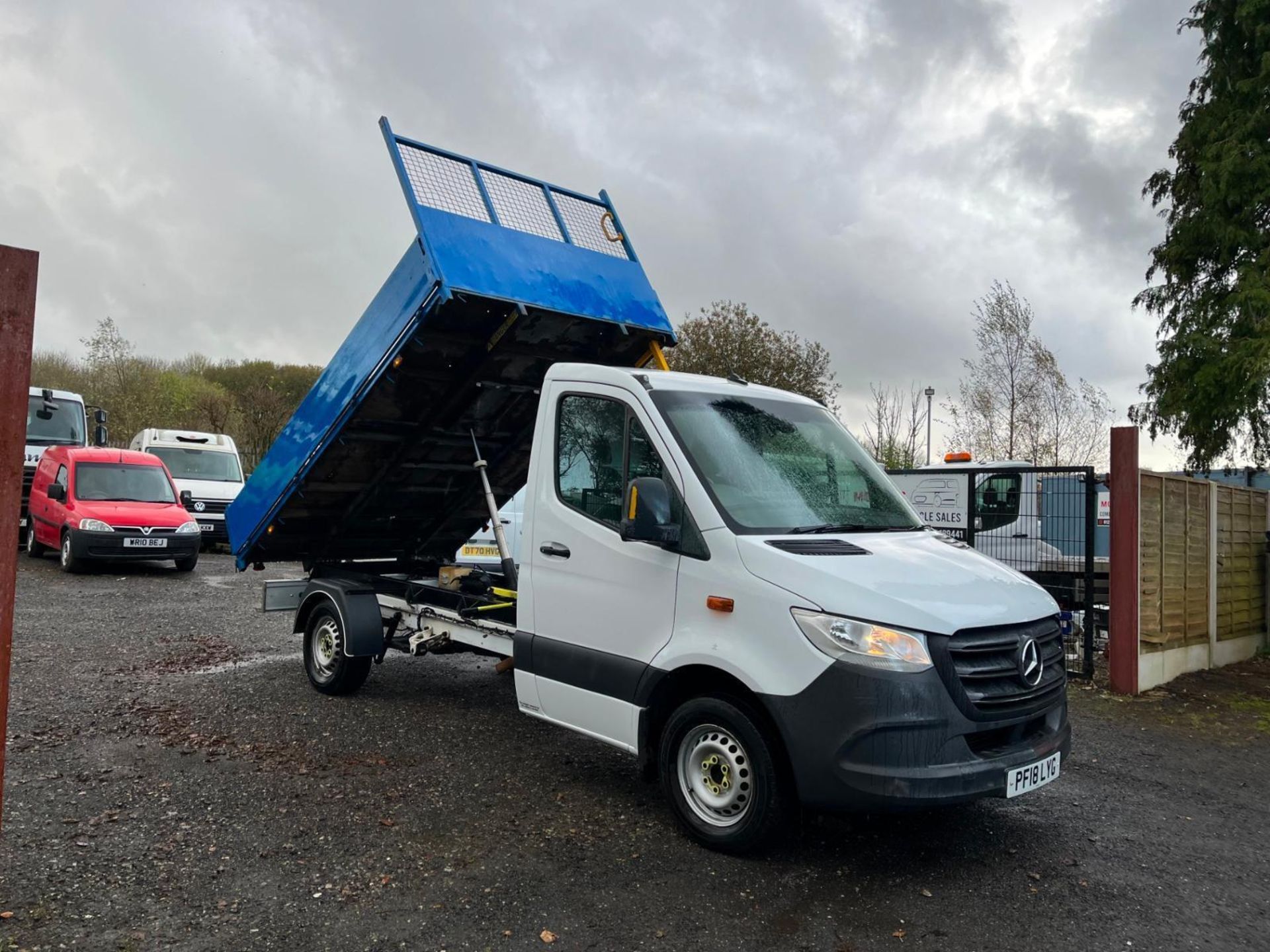 2018 SPRINTER TIPPER: 159K MILES, WELL-MAINTAINED FLEET VAN - Image 2 of 15