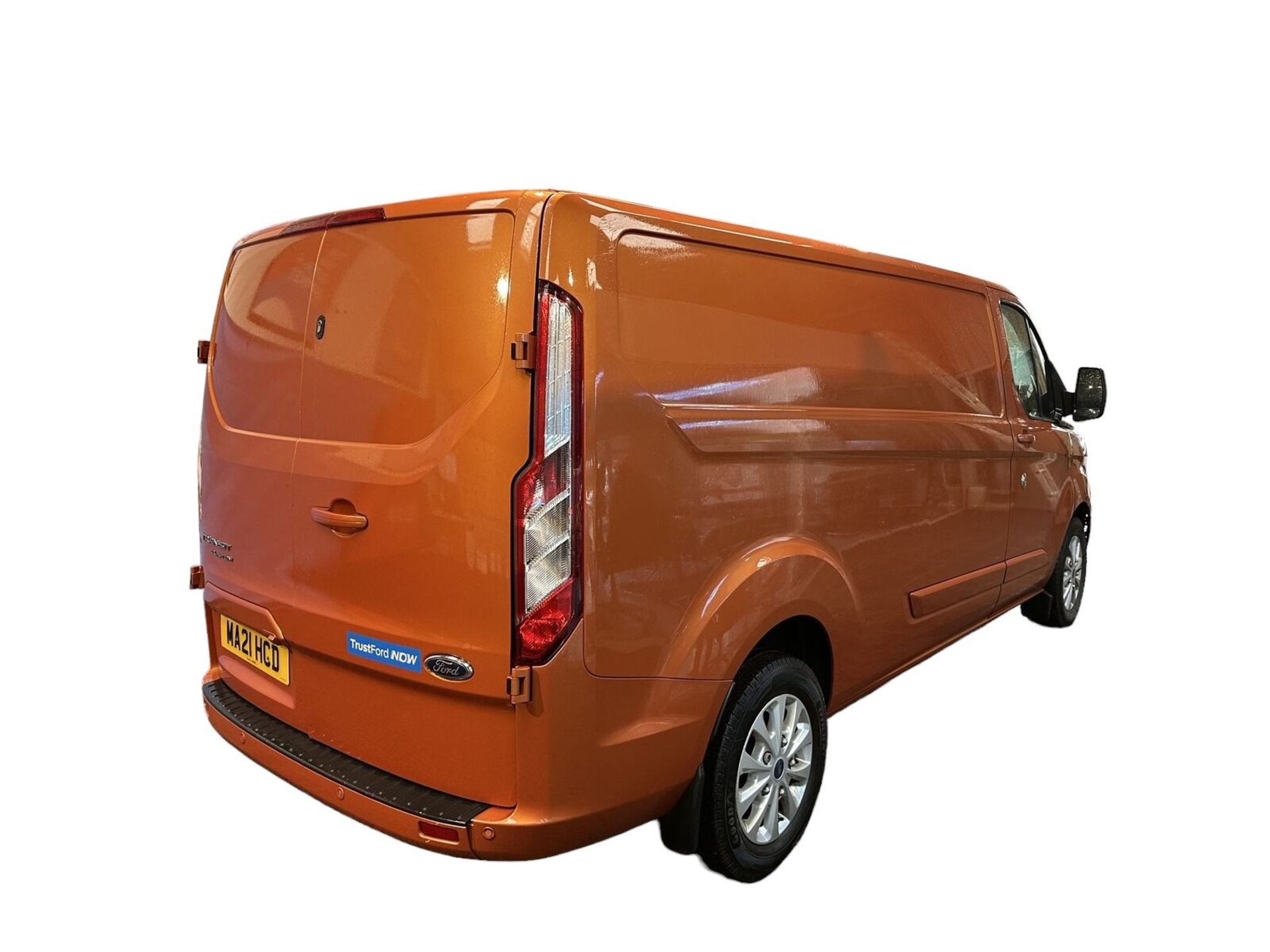 2021 FORD TRANSIT CUSTOM AUTO - WELL-MAINTAINED PERFECTION >>--NO VAT ON HAMMER--<< - Image 6 of 16