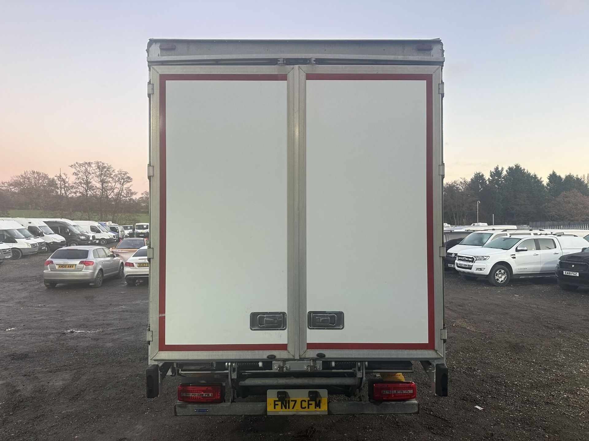 99K MILES - PROFESSIONAL GRADE: 2017 DAF LF 180 BOX TRUCK MOT: 30TH SEPT 2024 - NO VAT ON HAMMER - Image 13 of 19