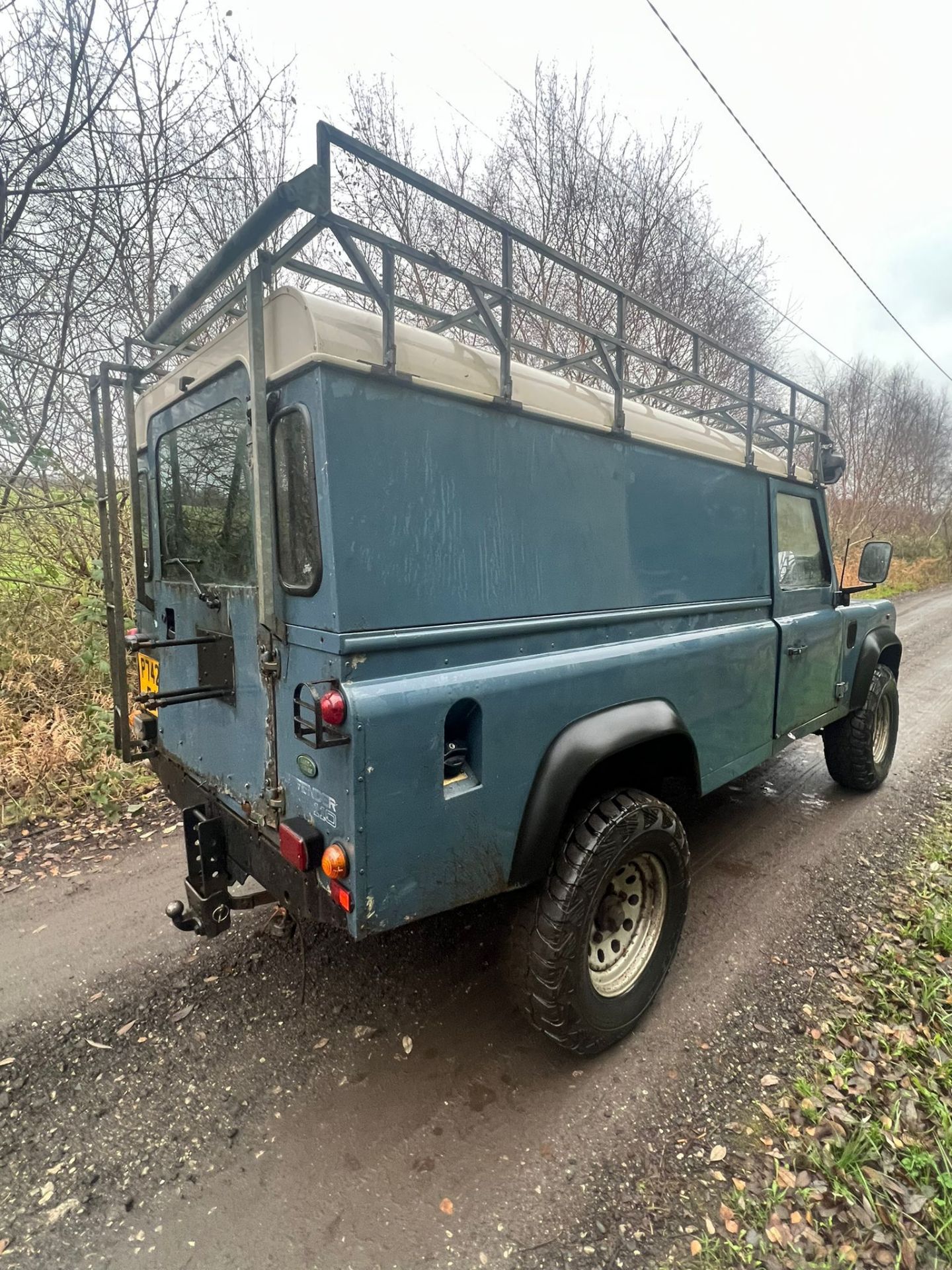 LAND ROVER DEFENDER 110 VAN UTILITY - Image 7 of 15