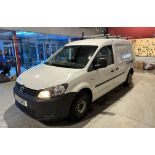 >>--NO VAT ON HAMMER--<< 2011 VOLKSWAGEN CADDY MAXI C20 - CLEAN AND CLEAR