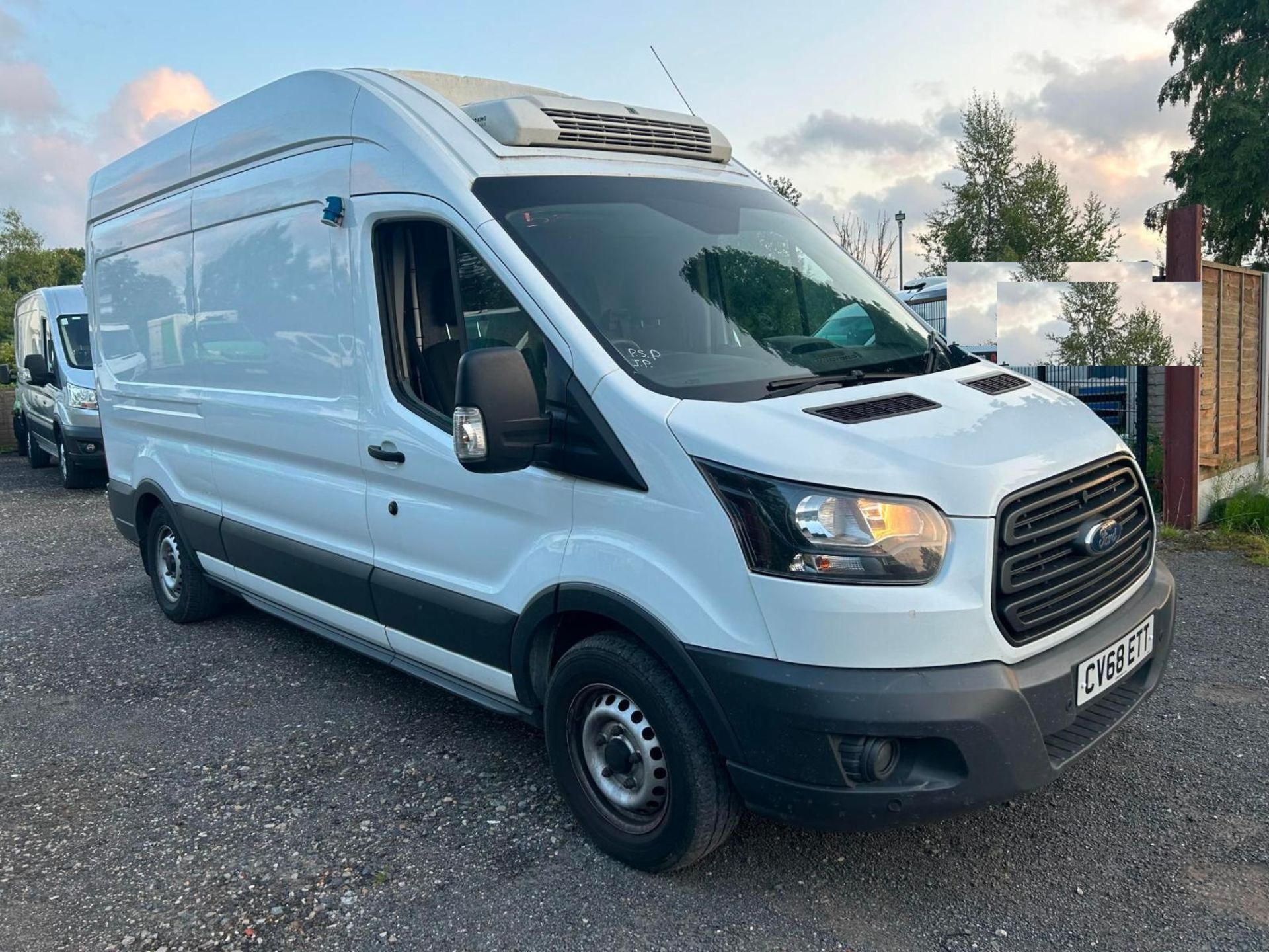 ADAPTABLE FREEZER VAN: FORD TRANSIT LONG WHEEL BASE FRIDGE FREEZER