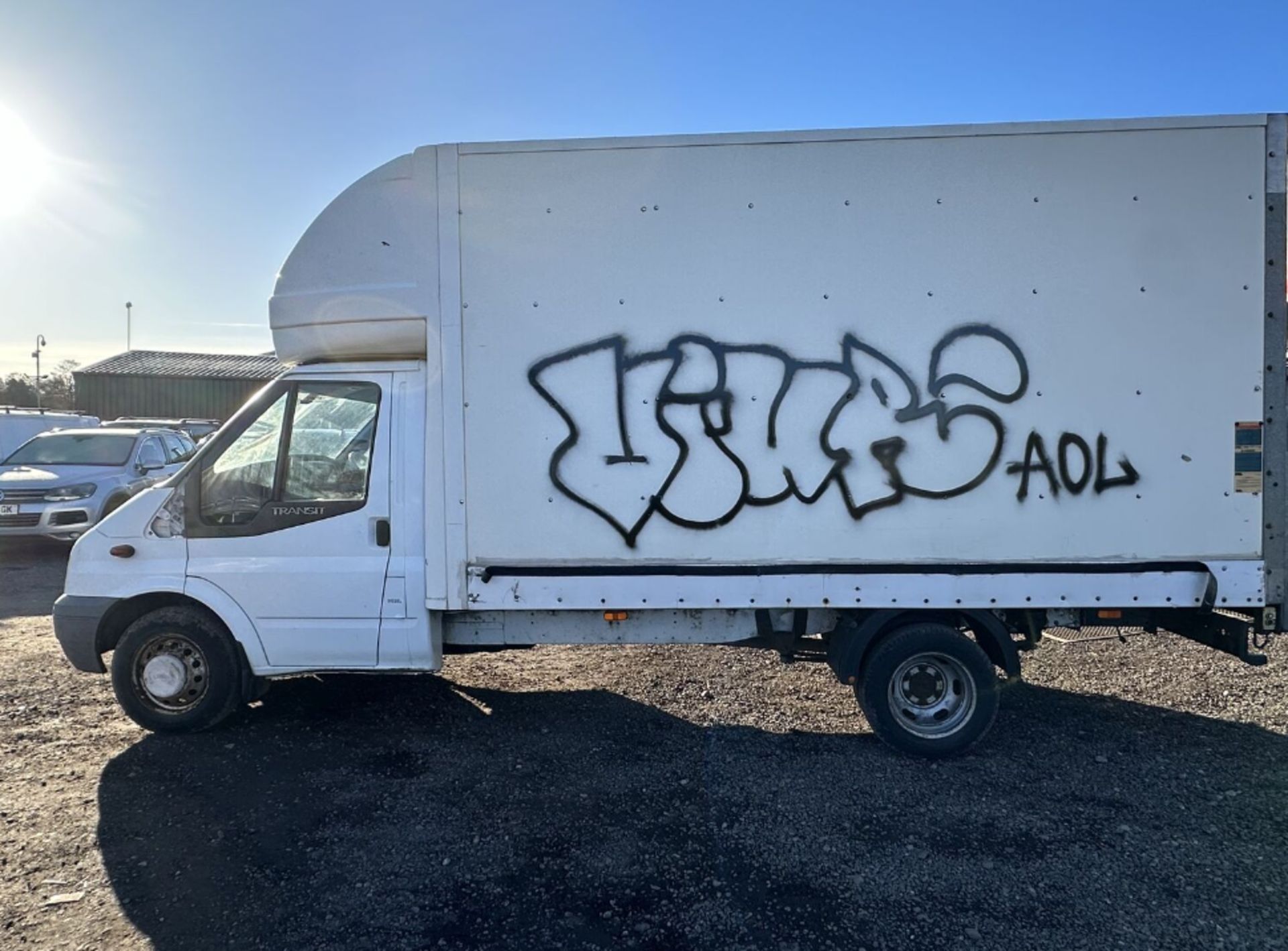 RESILIENT WHITE BEAST: 2013 FORD TRANSIT 155K MILES >>-- NO VAT ON HAMMER --<<