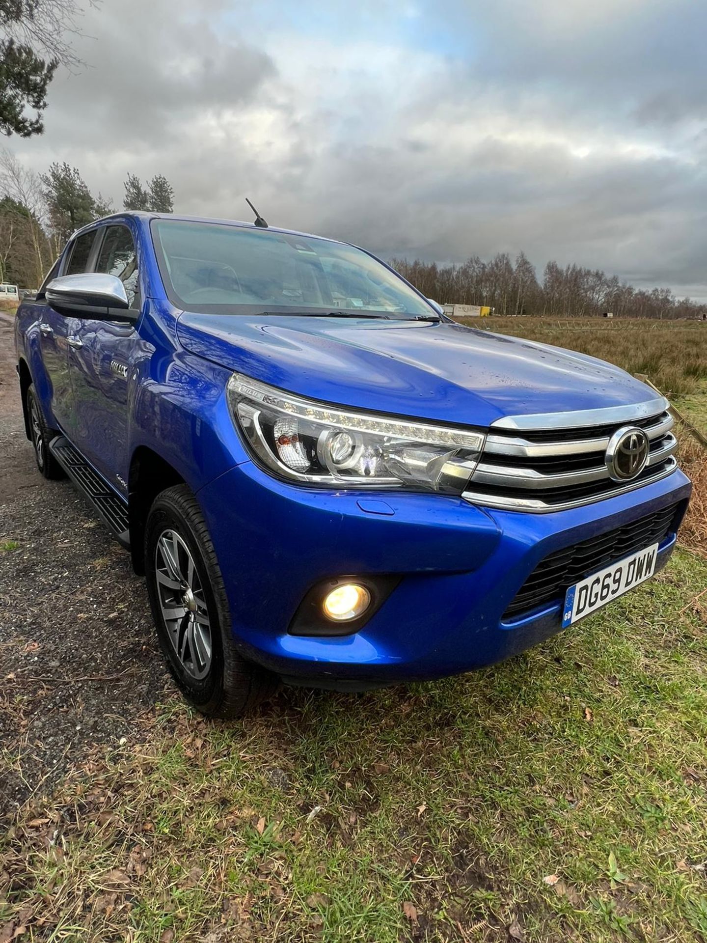 TOYOTA HILUX 2020 INVINCIBLE 92K MILES 2 KEYS V5 4X4 PICK UP EURO6