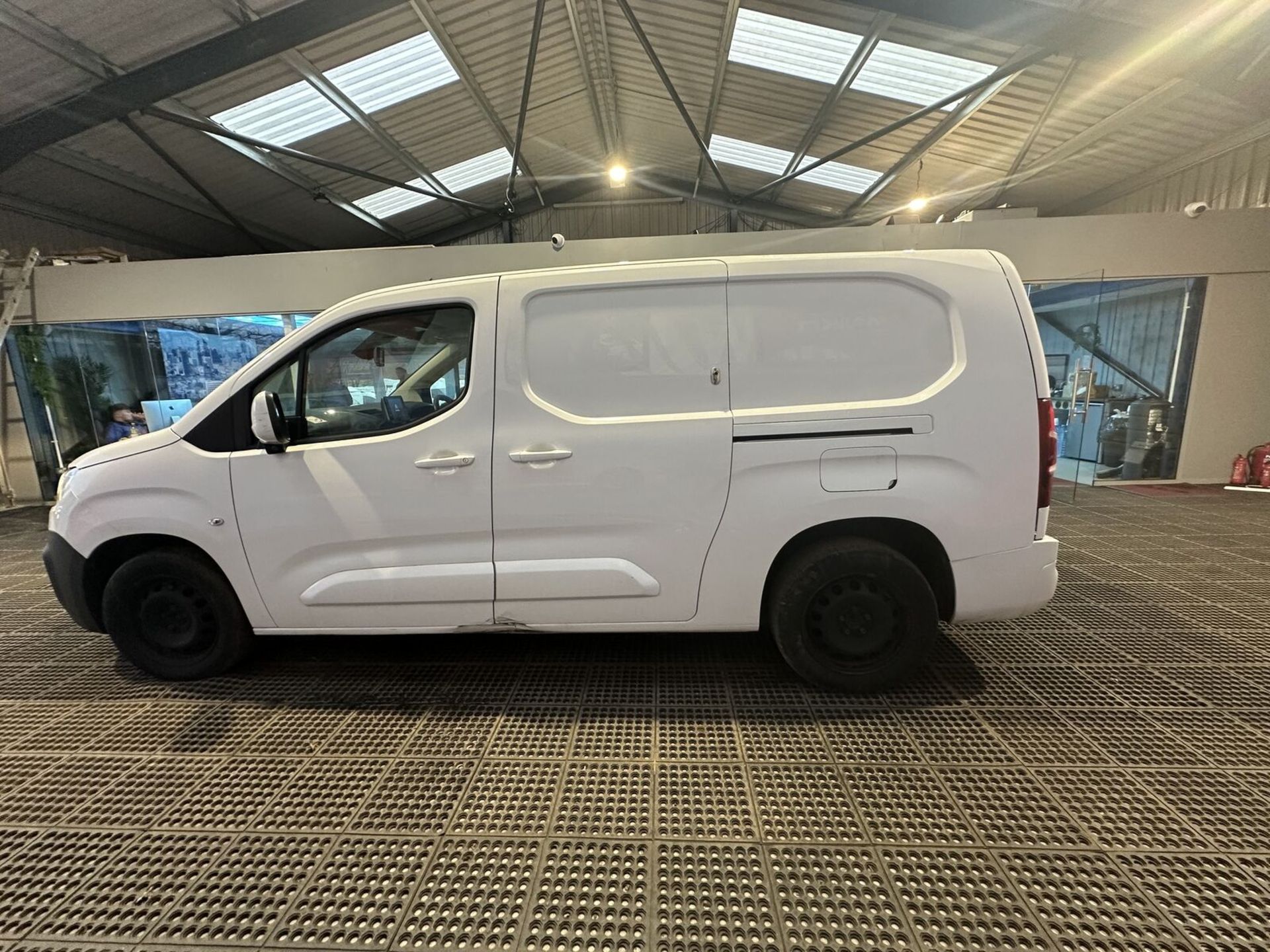 WHITE WONDER: EURO 6 68 PLATE CITROEN BERLINGO COMBO PARTNER XL - Bild 2 aus 12