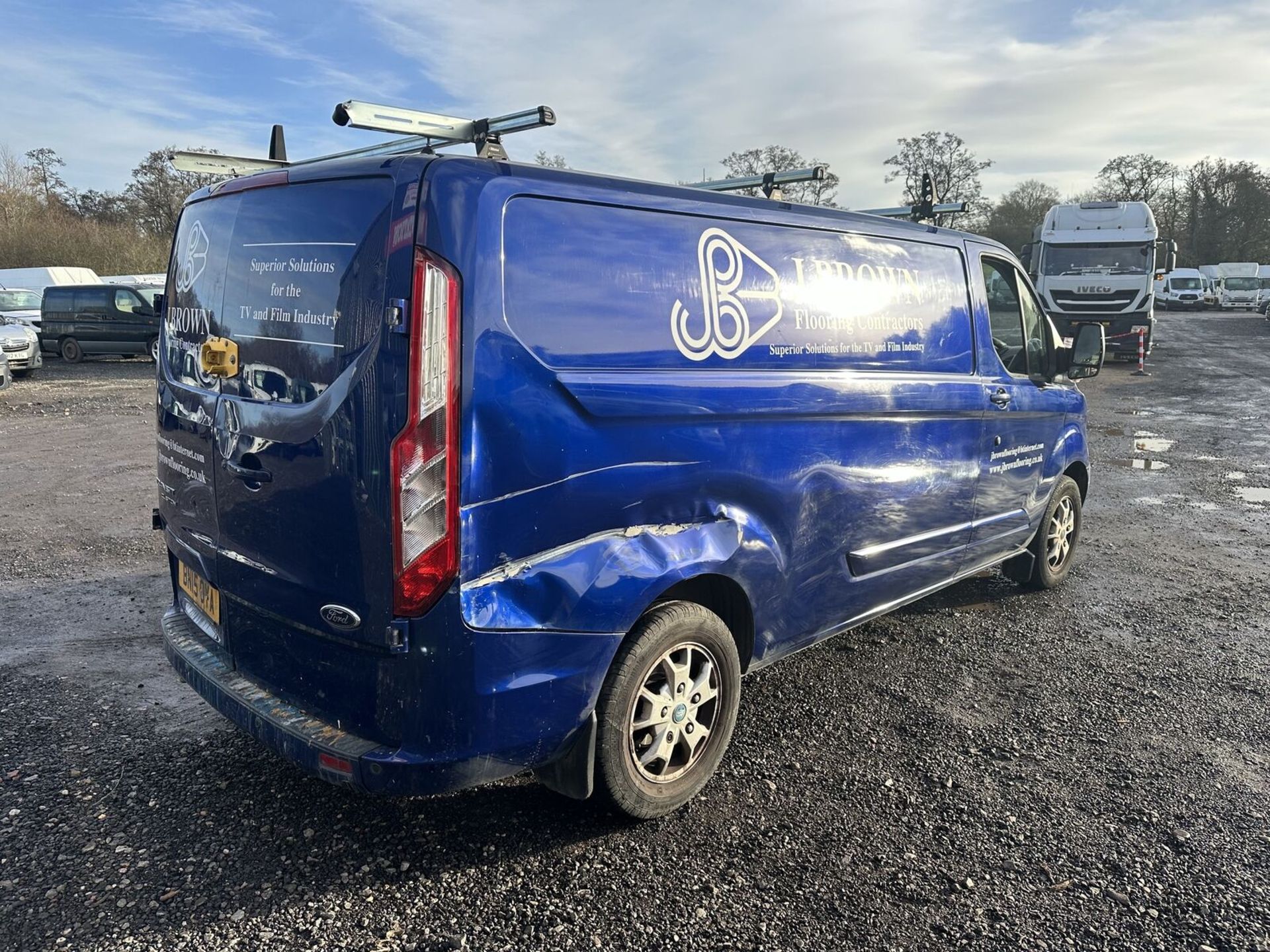 2015 FORD TRANSIT CUSTOM: MOT: 7TH APRIL 2024 >>--NO VAT ON HAMMER--<< - Image 13 of 13