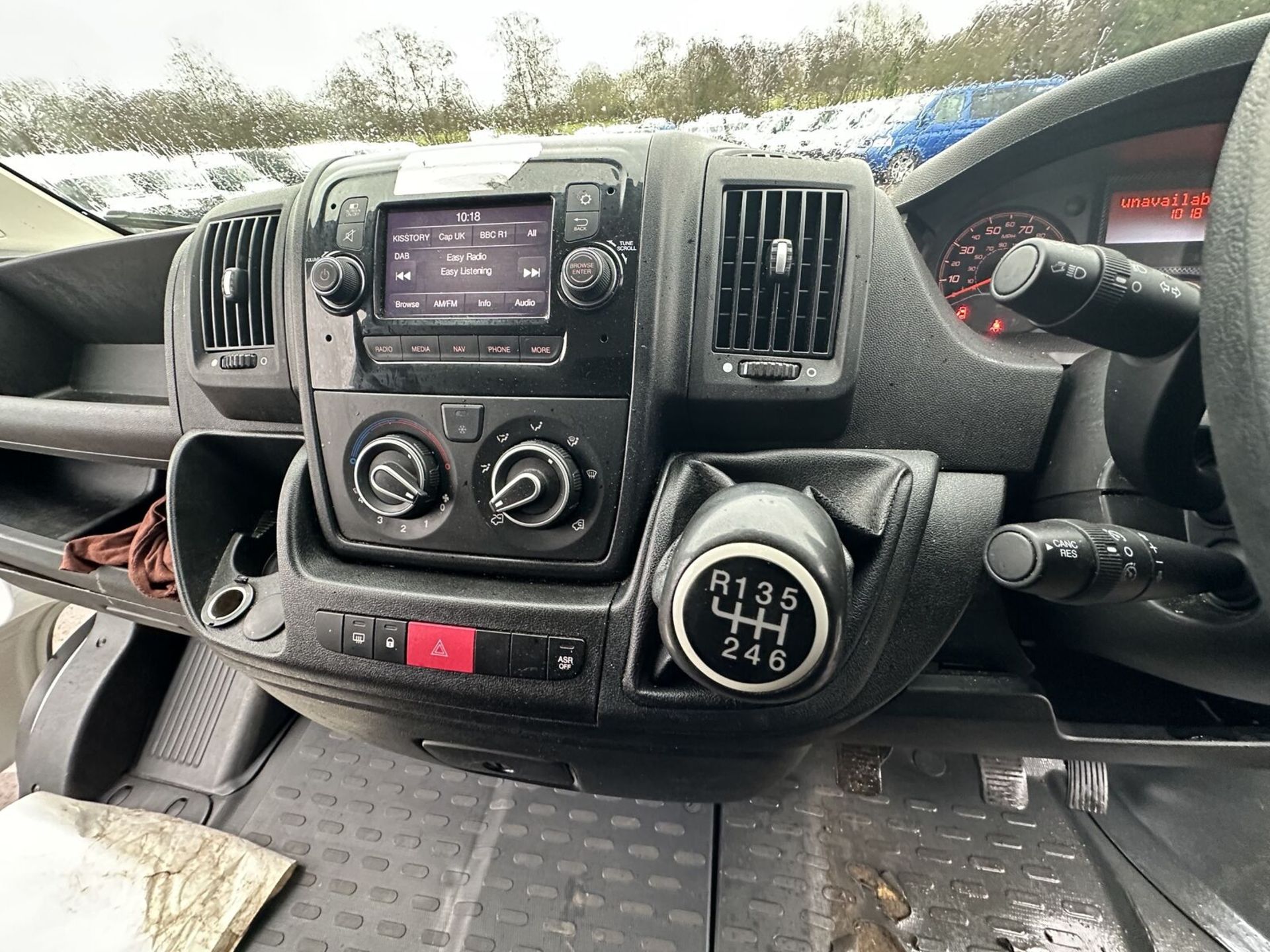 2020 CITROËN RELAY XLWB FRIDGE VAN, BARGAIN ALERT - Image 6 of 19