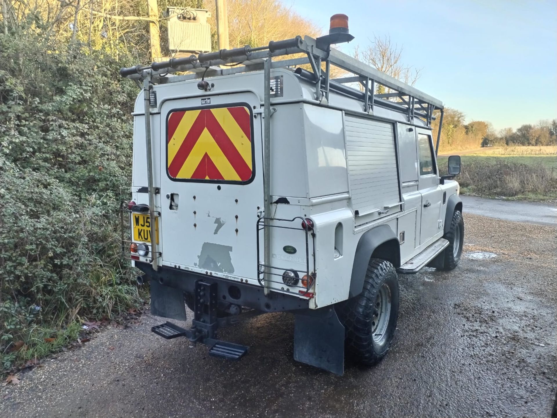 2007 LAND ROVER DEFENDER 2.4 - Image 4 of 5