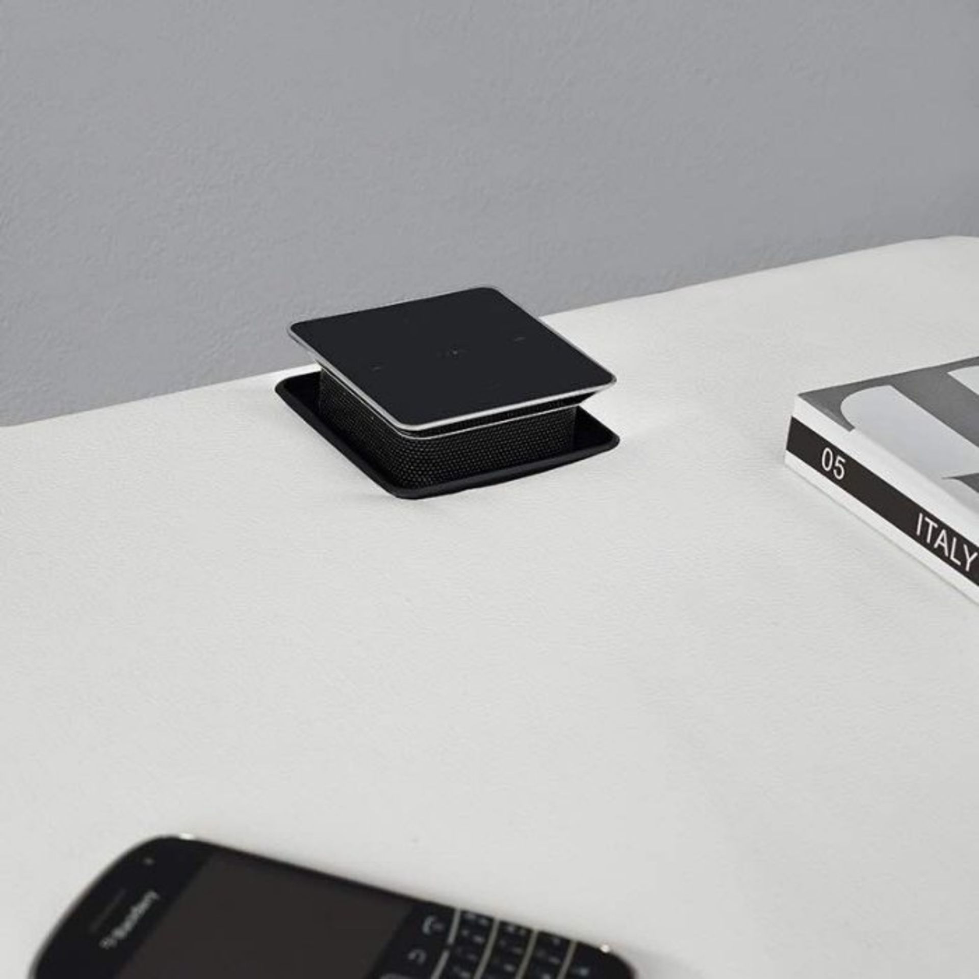 WHITE LEATHER BEDSIDE WITH BUILT IN BLUETOOTH LED SPEAKER - Image 6 of 7